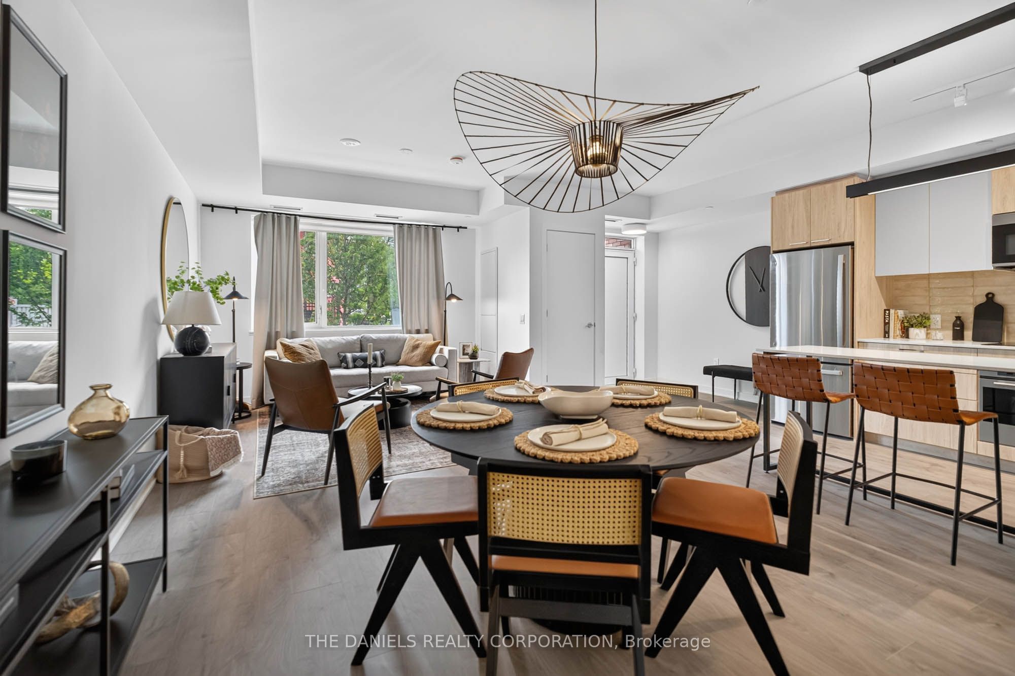 10 Oak Street 106, Toronto, ON M5A 0Y7 photo 5