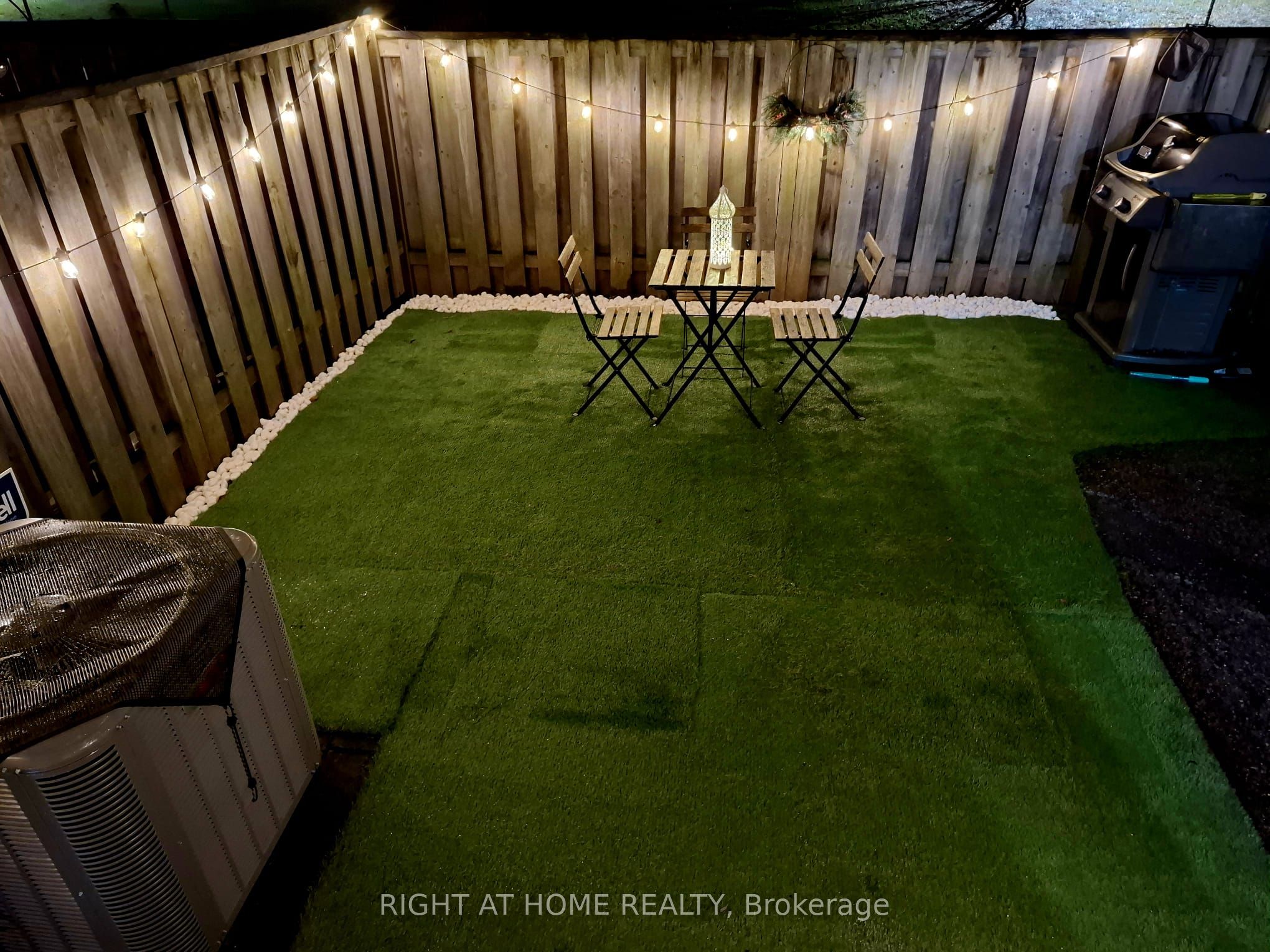 12 Lace Fern Way, Toronto, ON M2J 4L9 photo 3