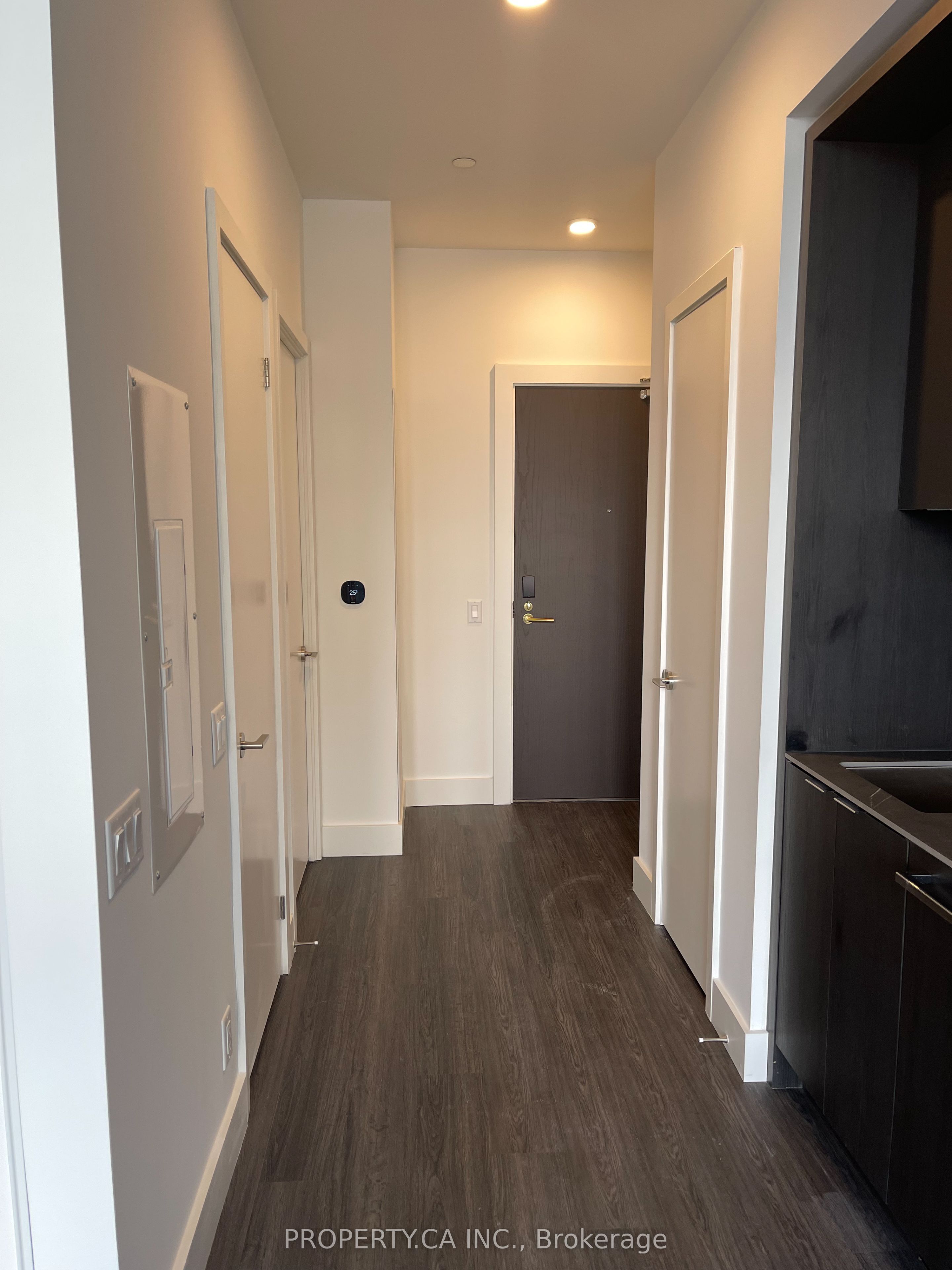 6 Greenbriar Road 224, Toronto, ON M2K 0H6 photo 5