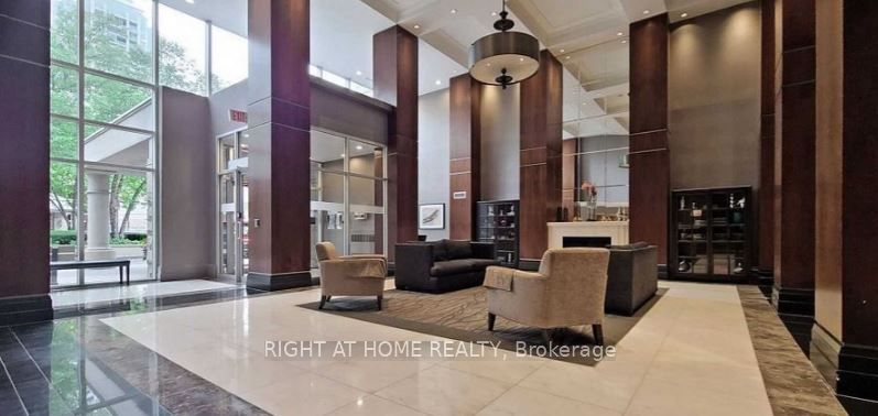 3 Rean Drive 1014, Toronto, ON M2K 3C2