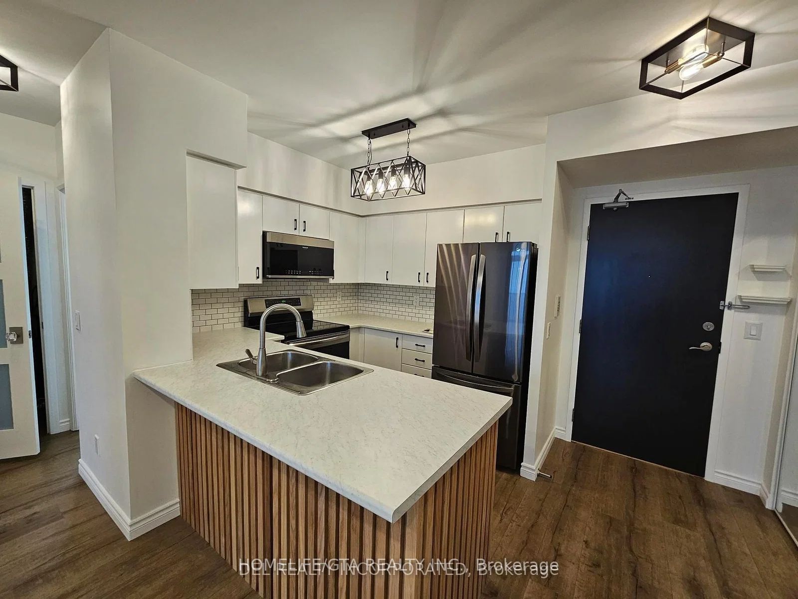 4968 Yonge Street 2802, Toronto, ON M2N 5N7 photo 4