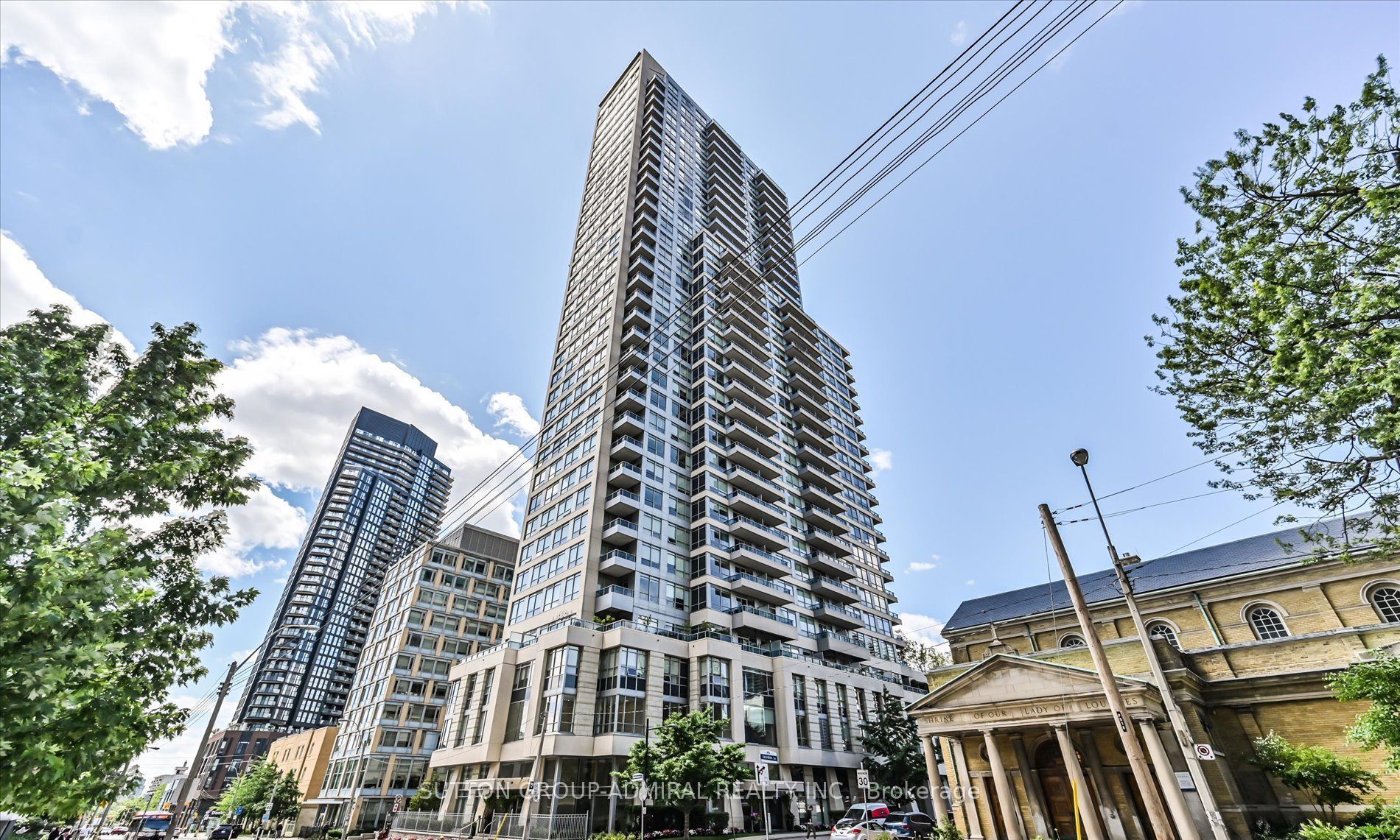 500 Sherbourne Street 1205, Toronto, ON M4X 1L1