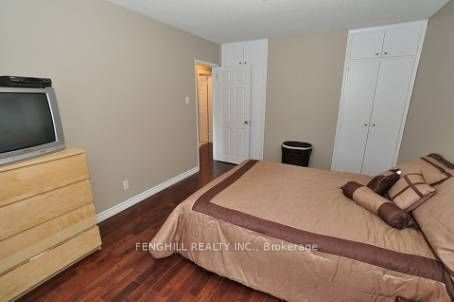 60 WIGMORE Drive, Toronto, ON M4A 2E7 photo 3