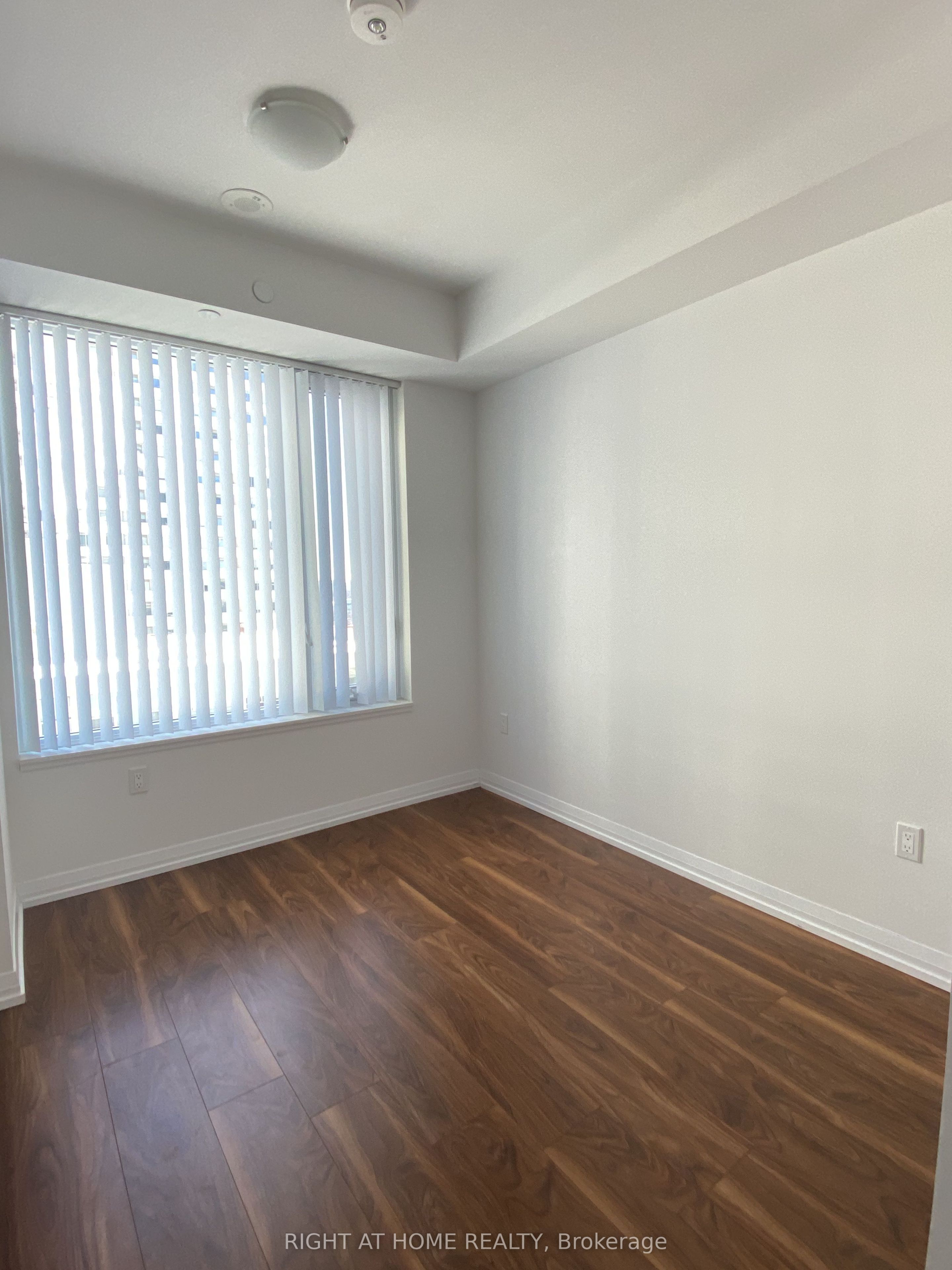 25 Holly Street 1704, Toronto, ON M4S 0E3 photo 3