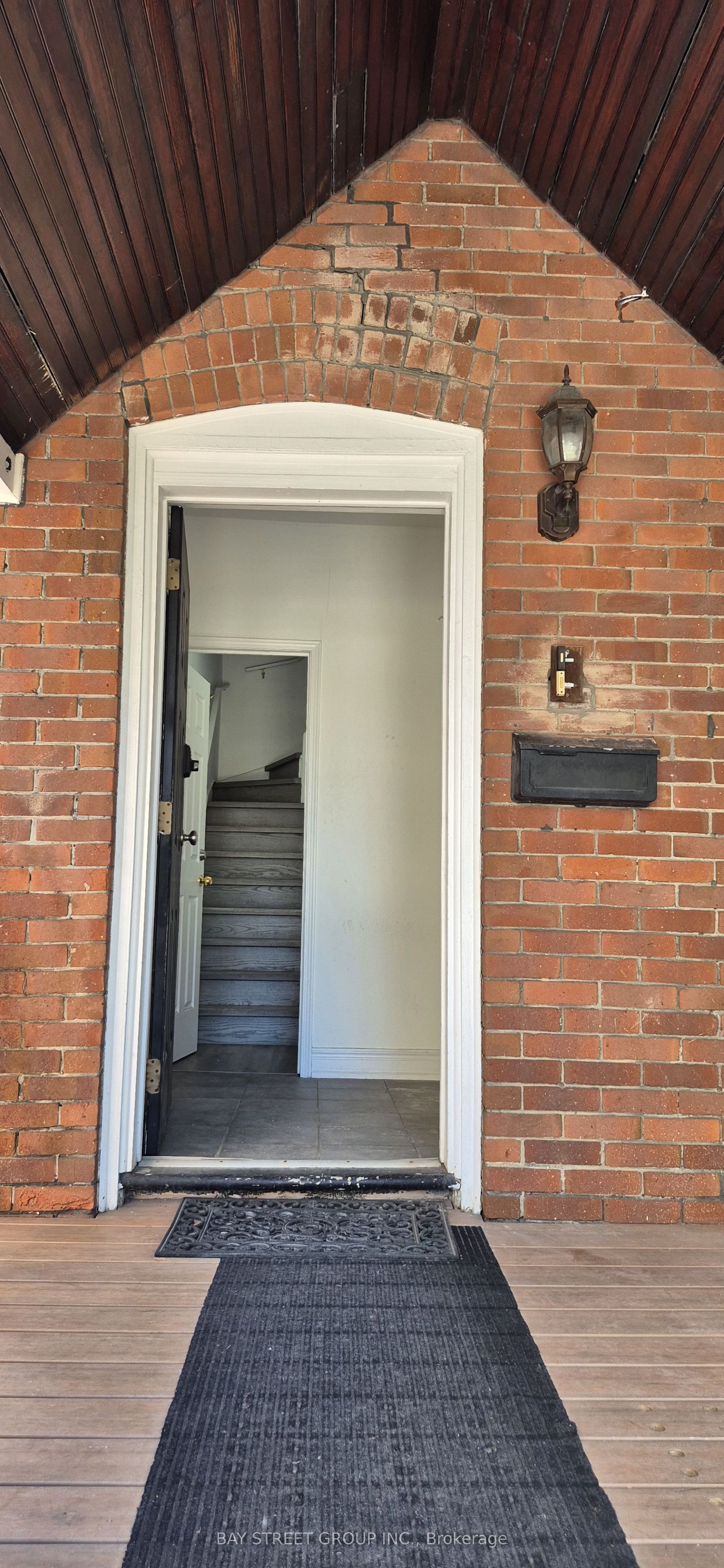6 Ferndale Avenue, Toronto, ON M4T 2B3 photo 4