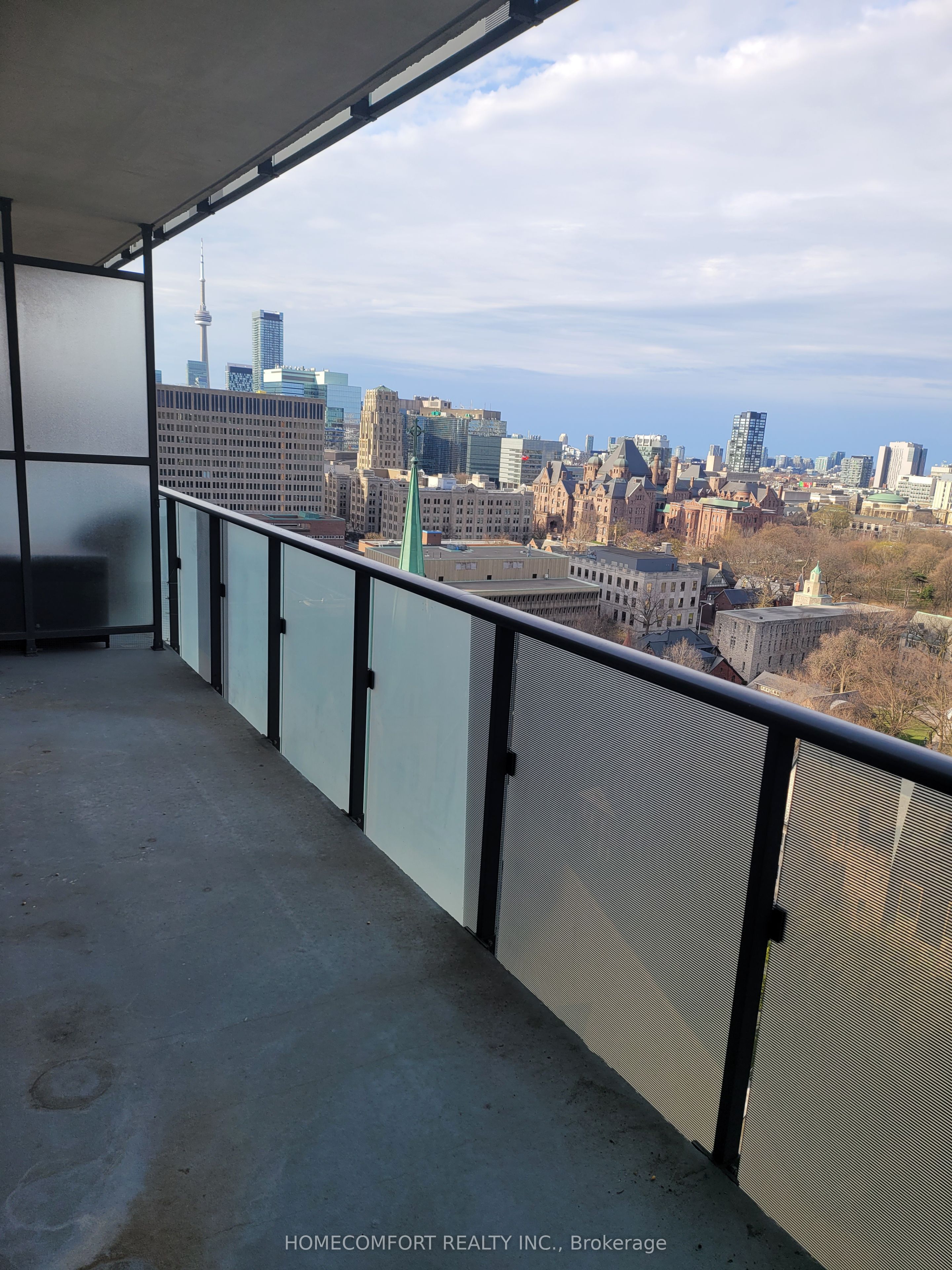 1080 bay Street 1505, Toronto, ON M5S 0A5