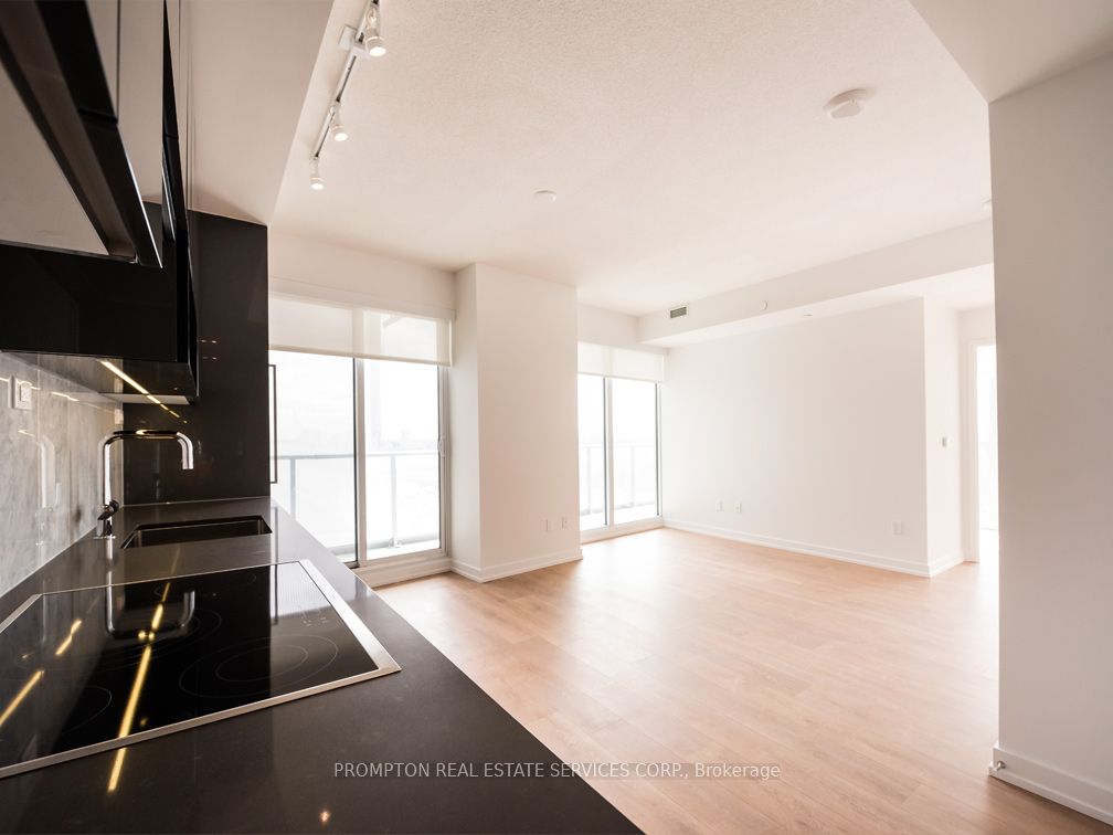 115 Mcmahon Drive 510, Toronto, ON M2K 0E3 photo 2