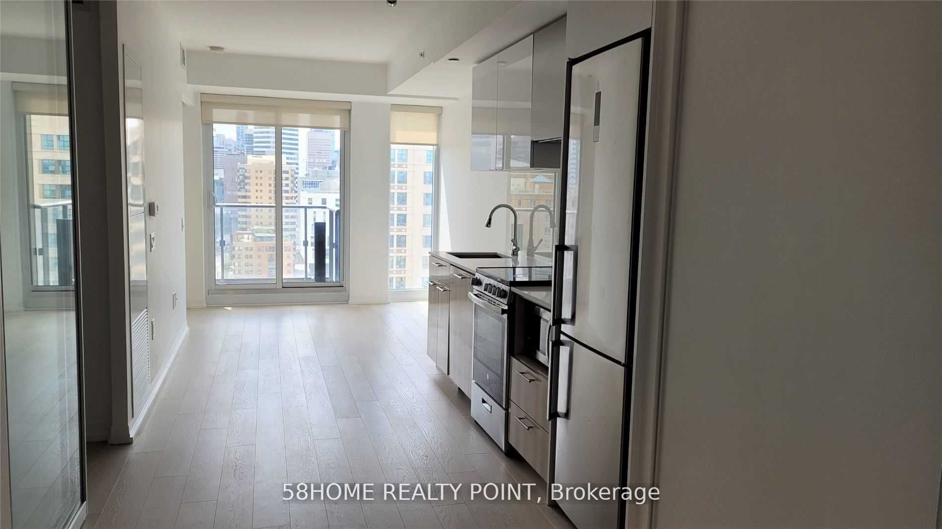 251 Jarvis Street 1426, Toronto, ON M5B 0C3 photo 2