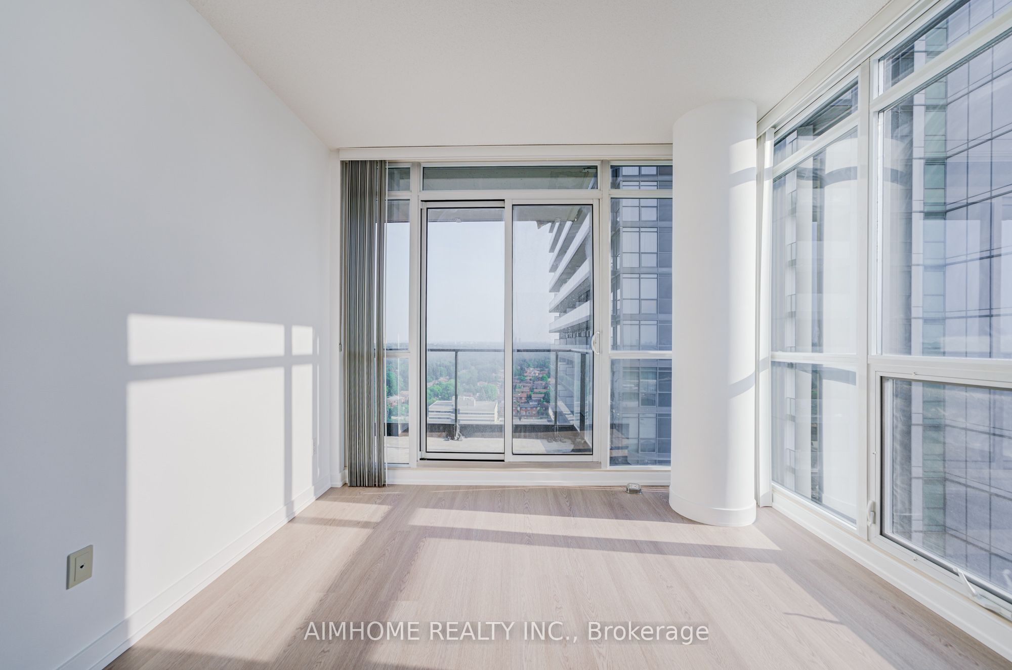 29 Singer Court 2109, Toronto, ON M2K 0B3 photo 3
