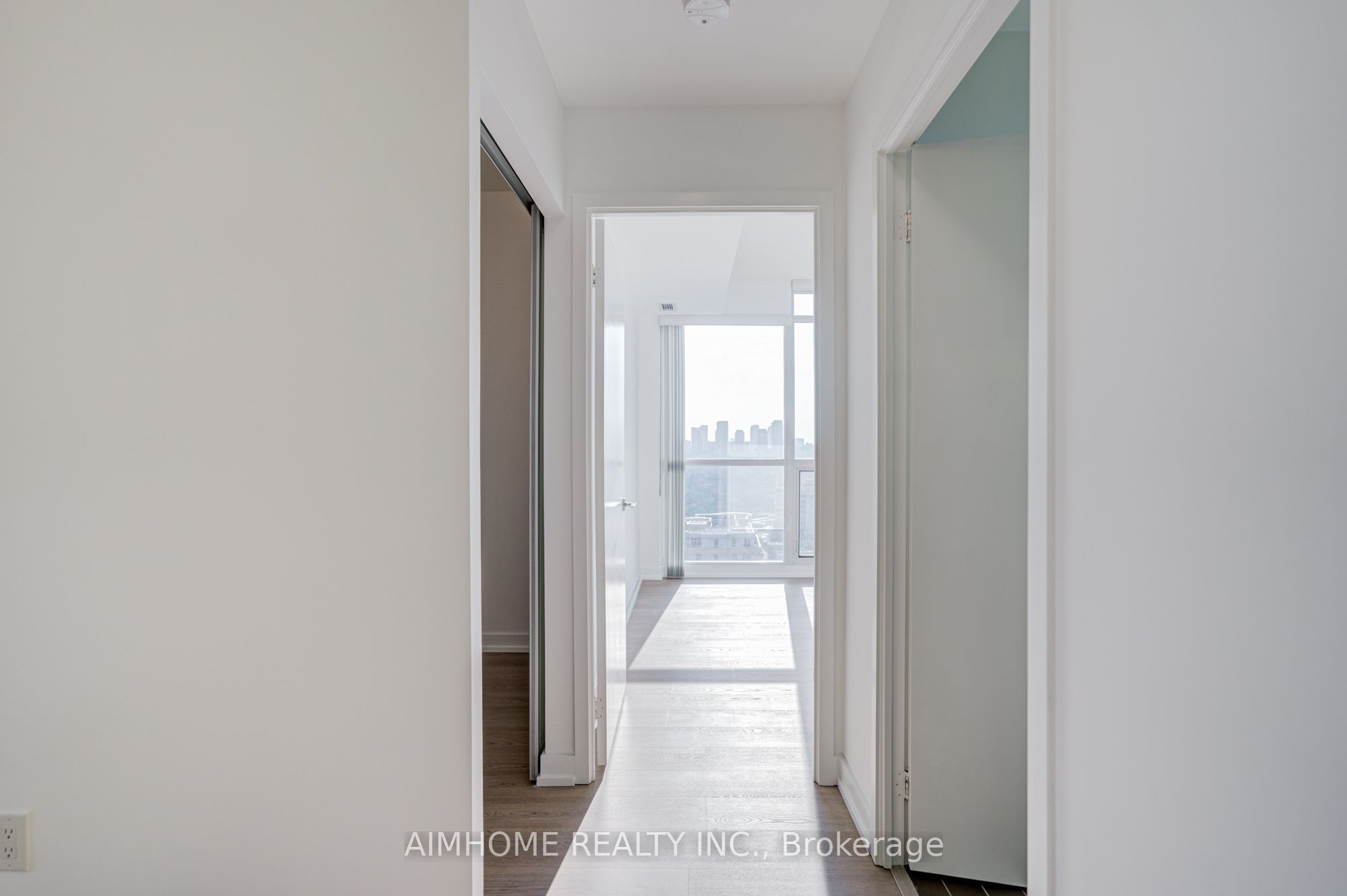 29 Singer Court 2109, Toronto, ON M2K 0B3 photo 5