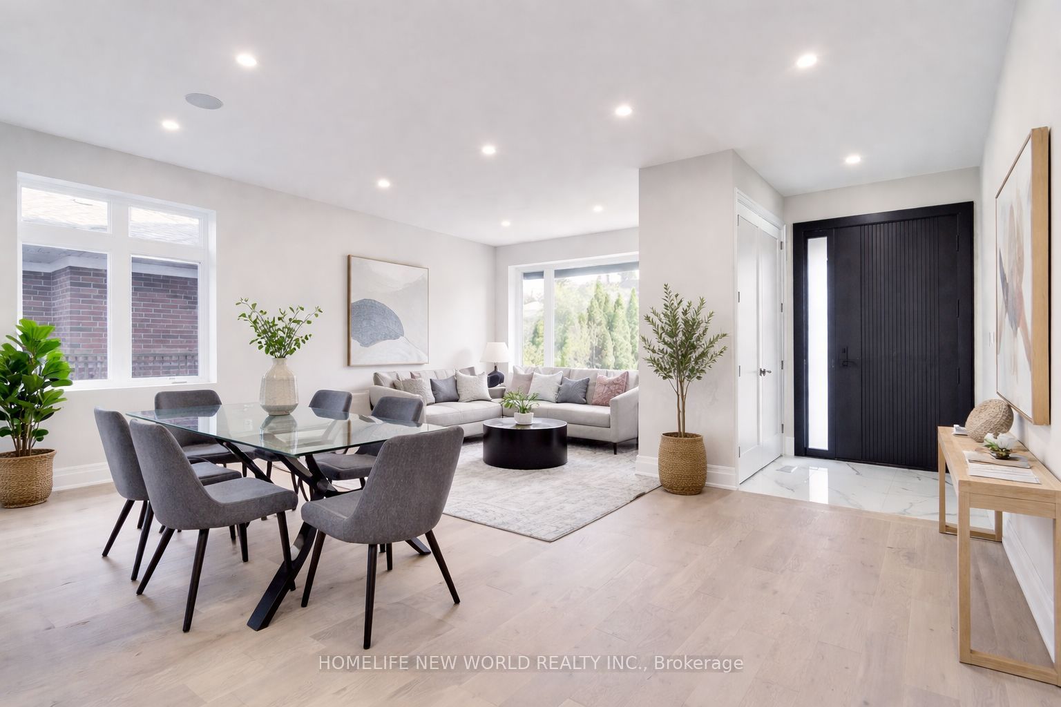 150 Viewmount Avenue, Toronto, ON M6B 1T7 photo 2
