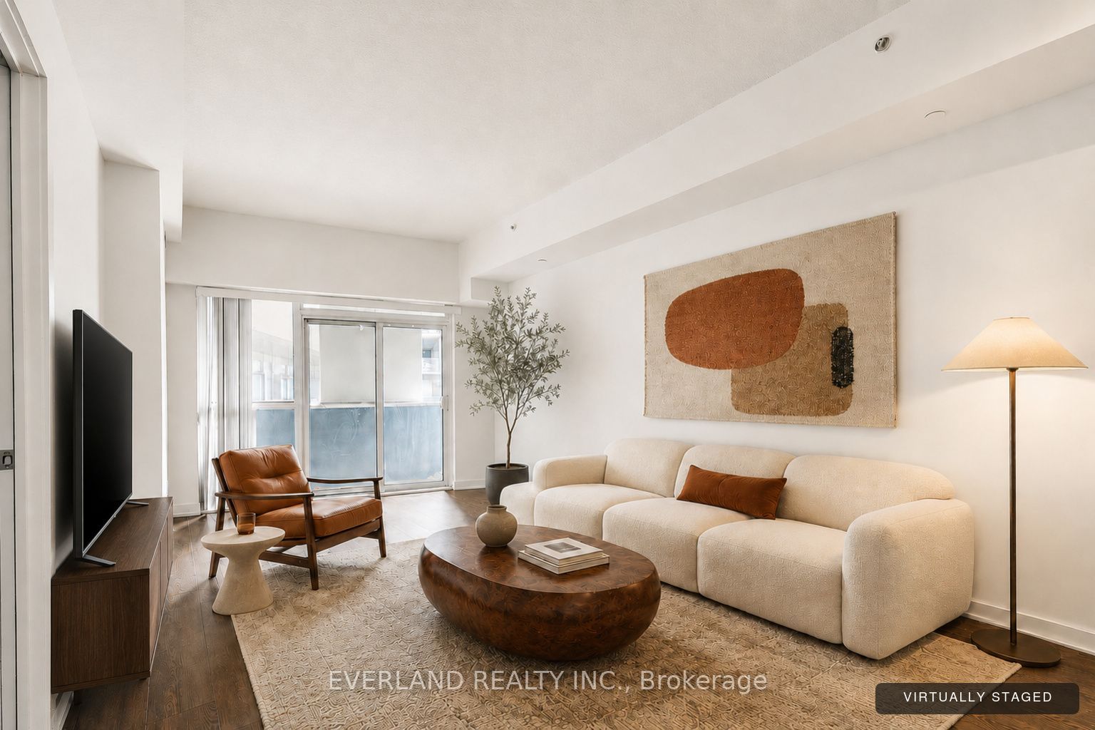 20 Bruyeres Mews 201, Toronto, ON M5V 0G8 photo 2