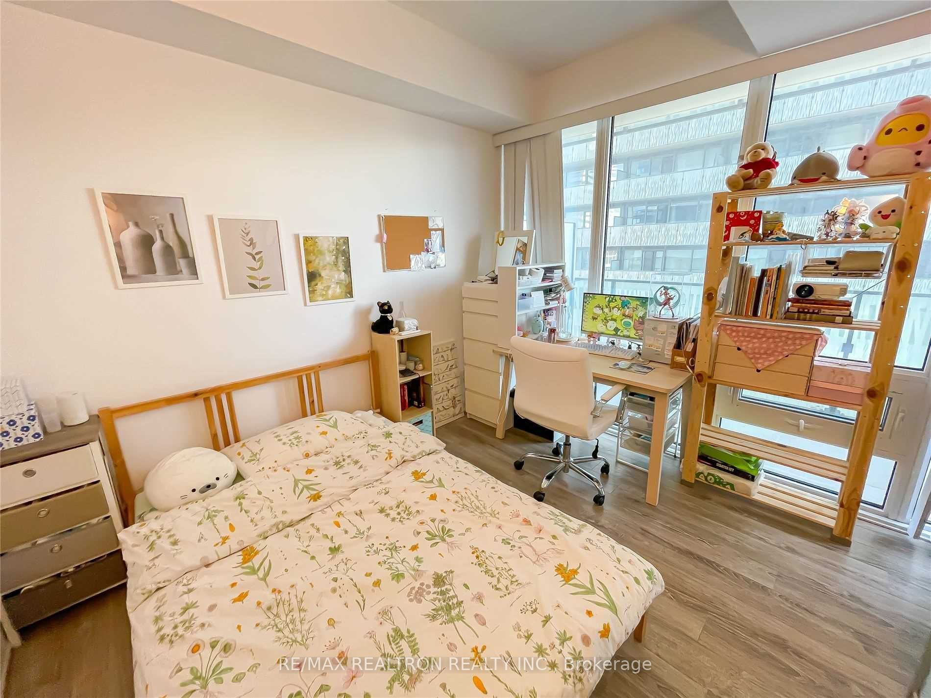 42 Charles Street E 2101, Toronto, ON M4Y 1T1 photo 5