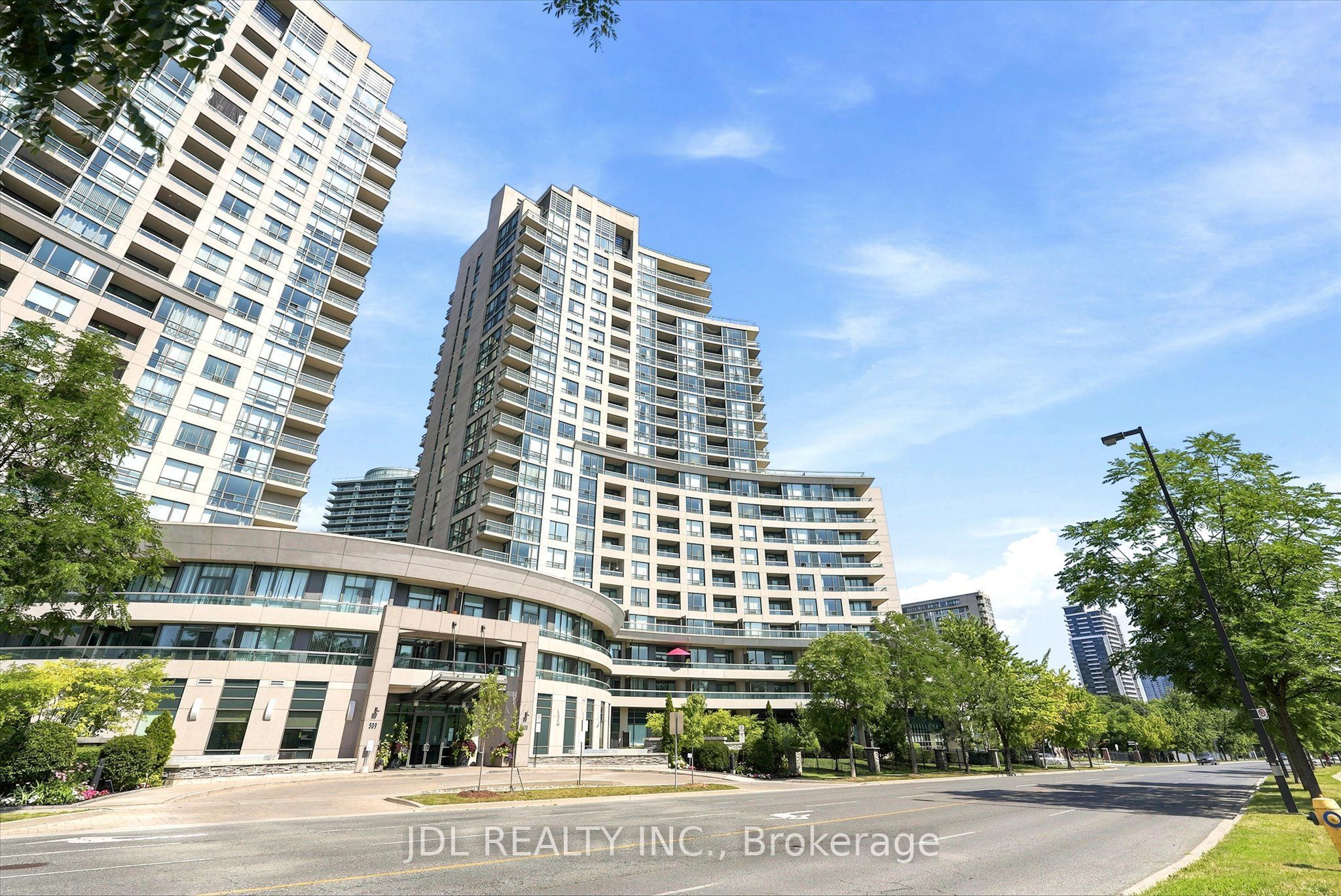 503 Beecroft Road 516, Toronto, ON M2N 0A2 photo 2