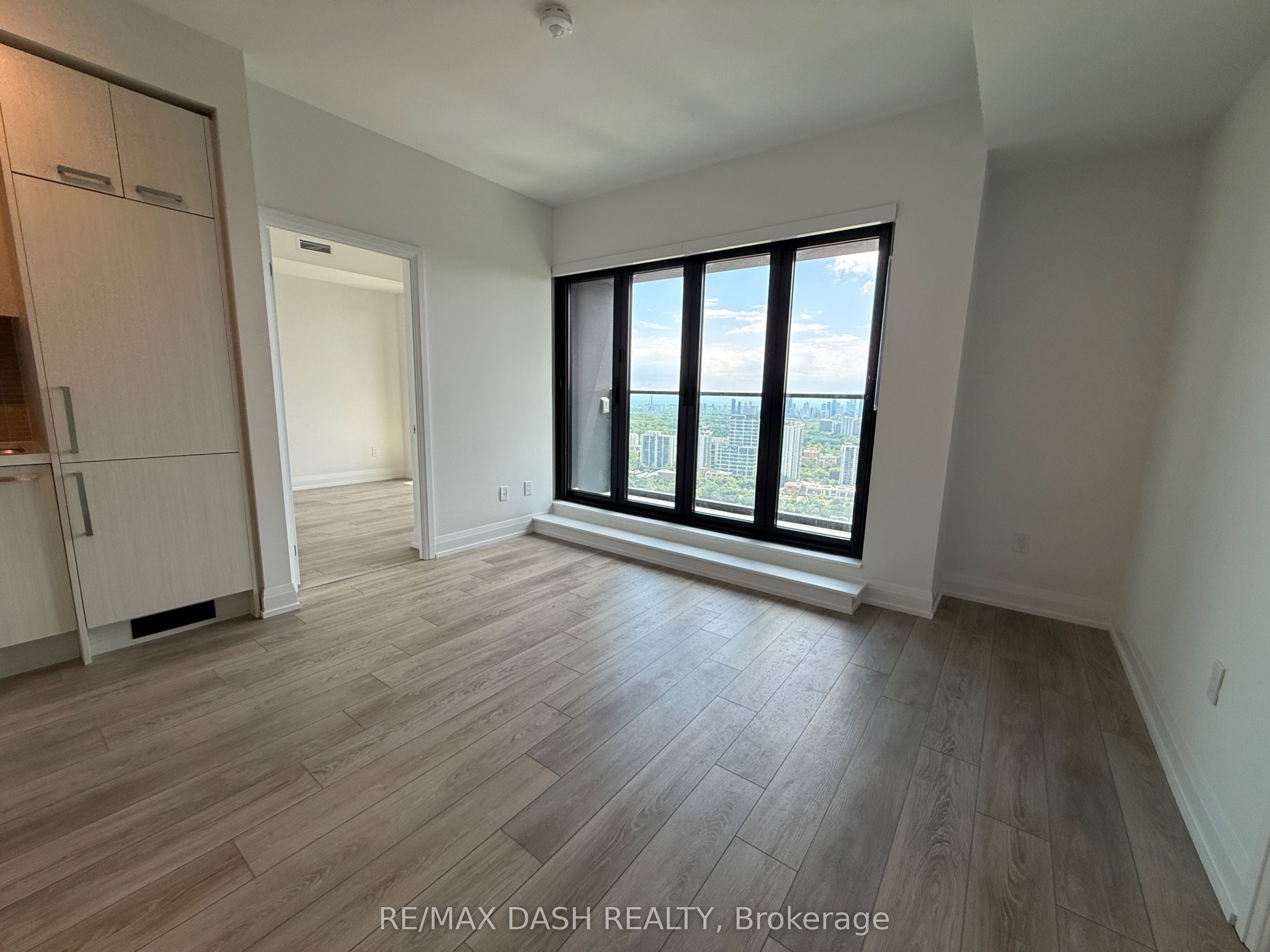 20 Soudan Avenue 3603, Toronto, ON M4S 1V5 photo 5