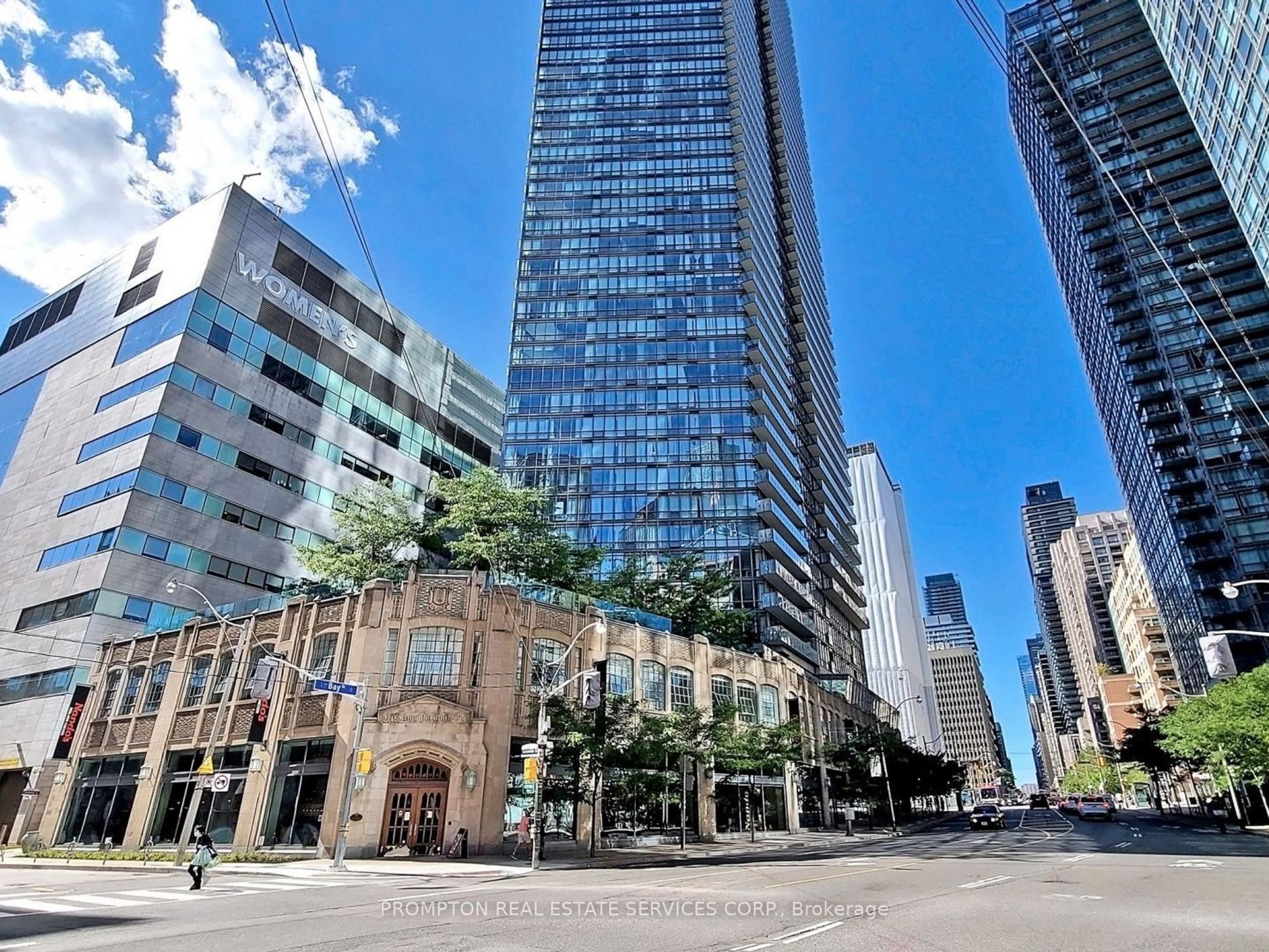 832 Bay Street 905, Toronto, ON M5S 1Z6