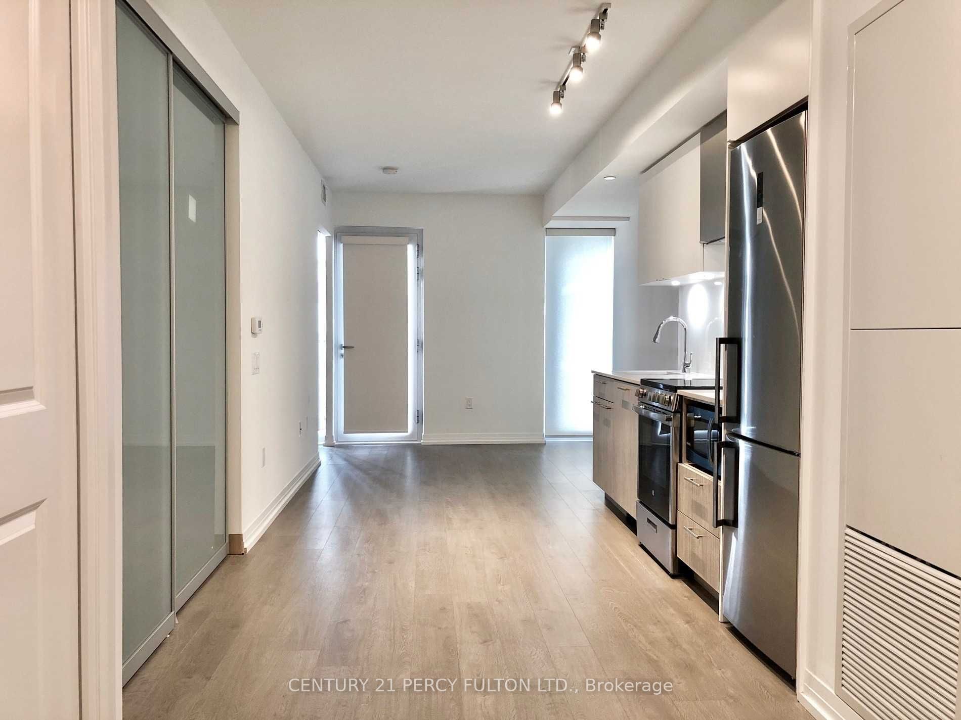 251 Jarvis Street 839, Toronto, ON M5B 0C3 photo 2