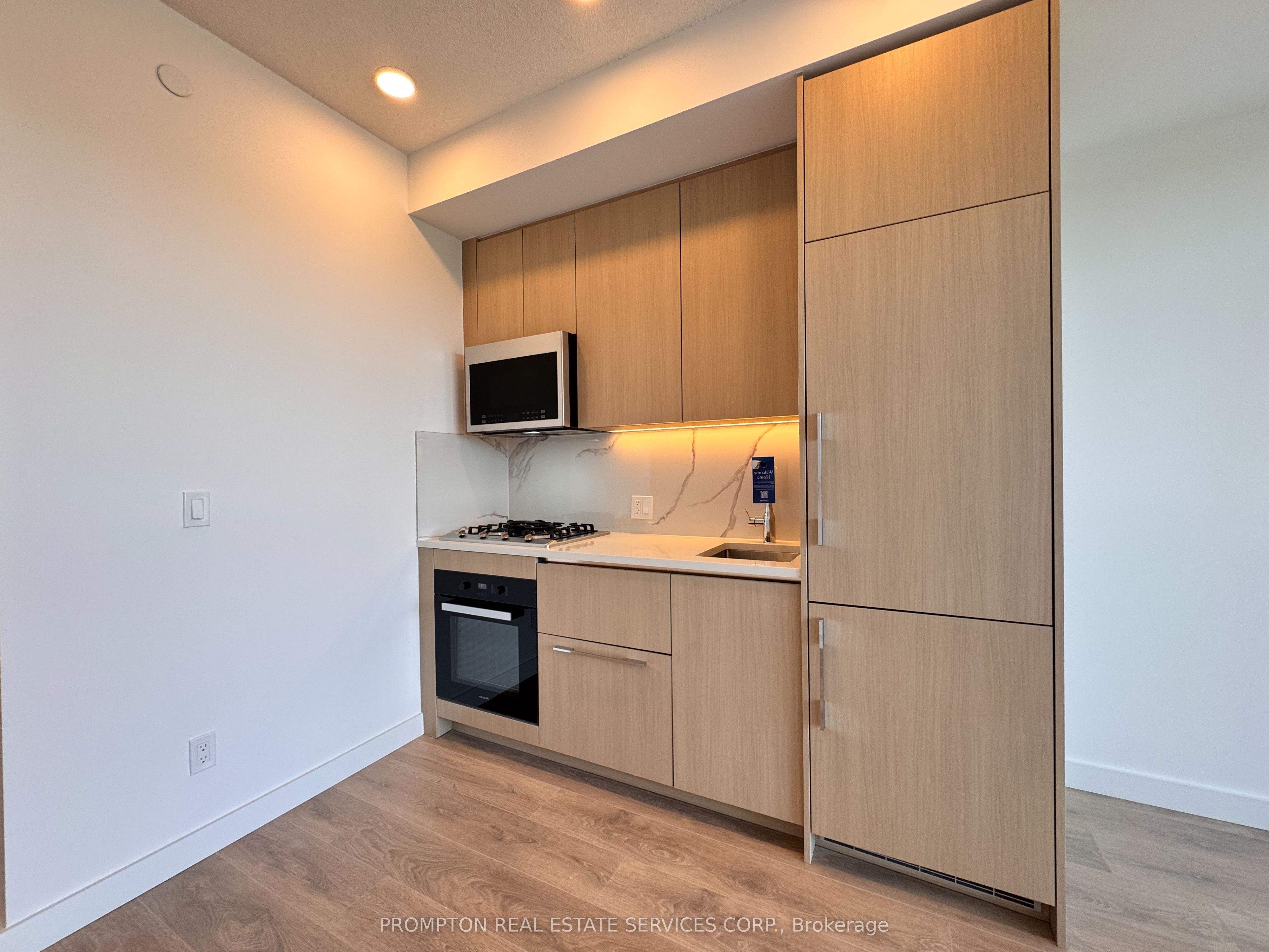 75 Billes Heights 2706, Toronto, ON M2K 0J8 photo 3