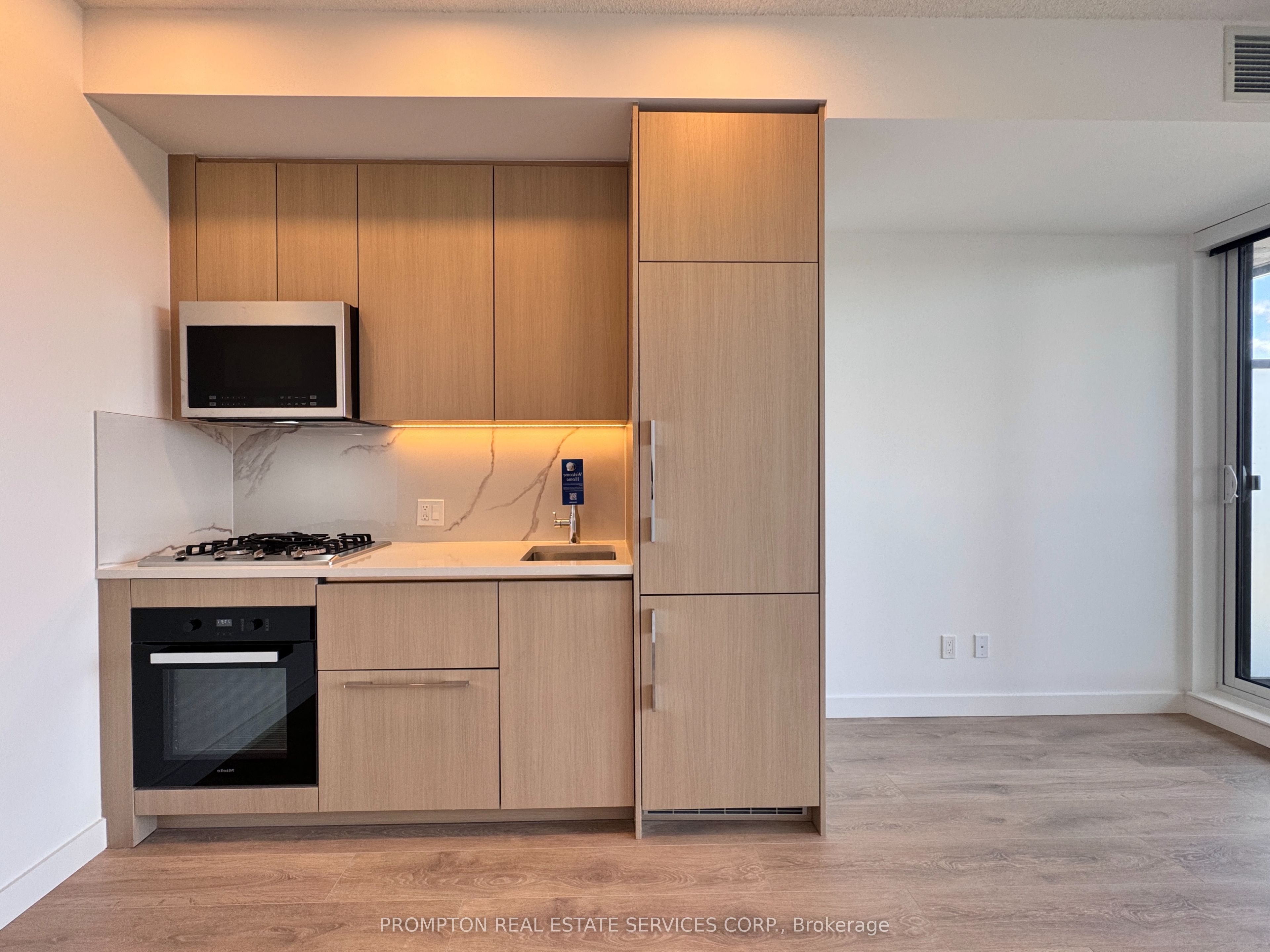 75 Billes Heights 2706, Toronto, ON M2K 0J8 photo 4