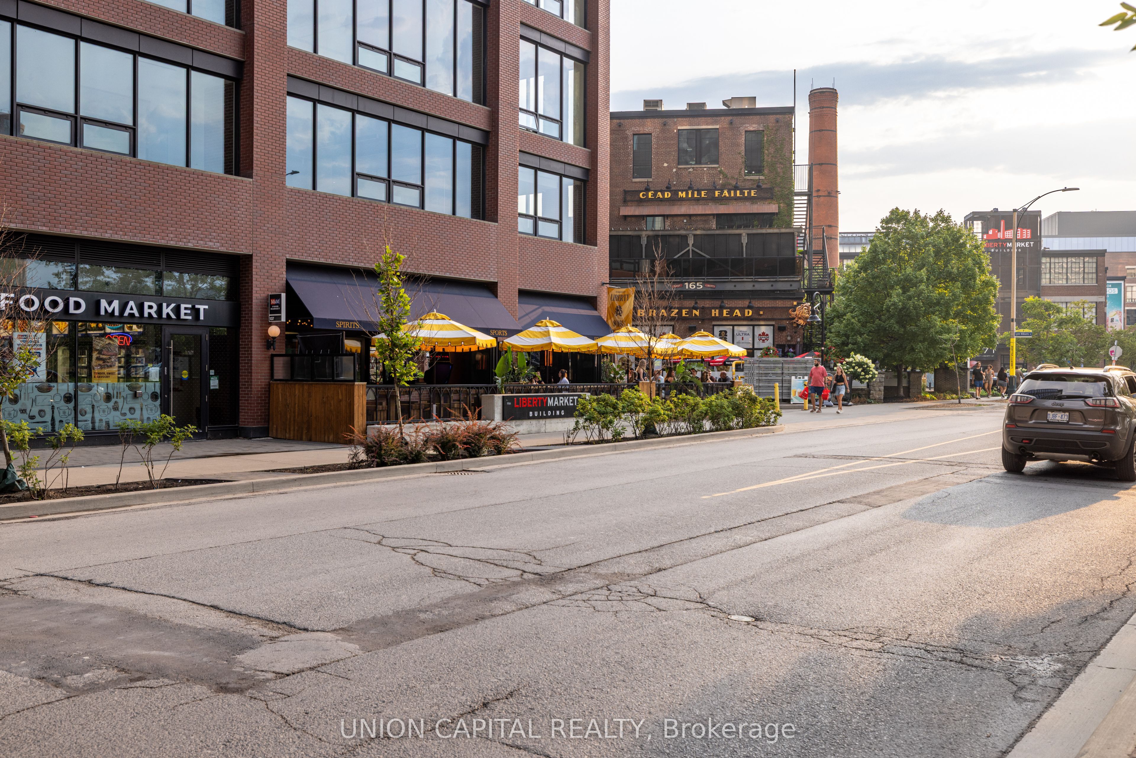 135 East Liberty Street 715, Toronto, ON M6K 0G7 photo 3