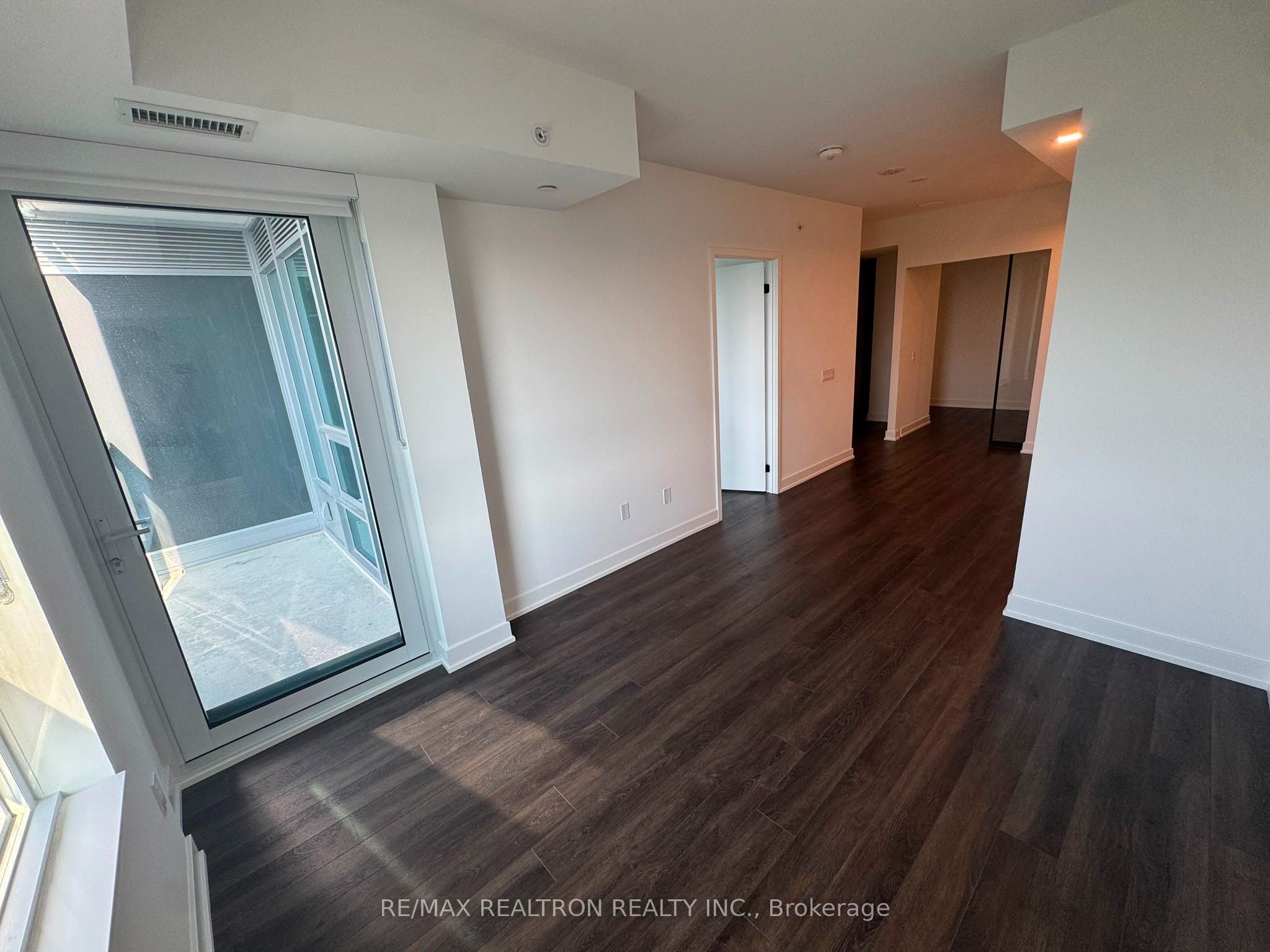 609 Sherbourne Street 4306, Toronto, ON M4X 0A4 photo 4