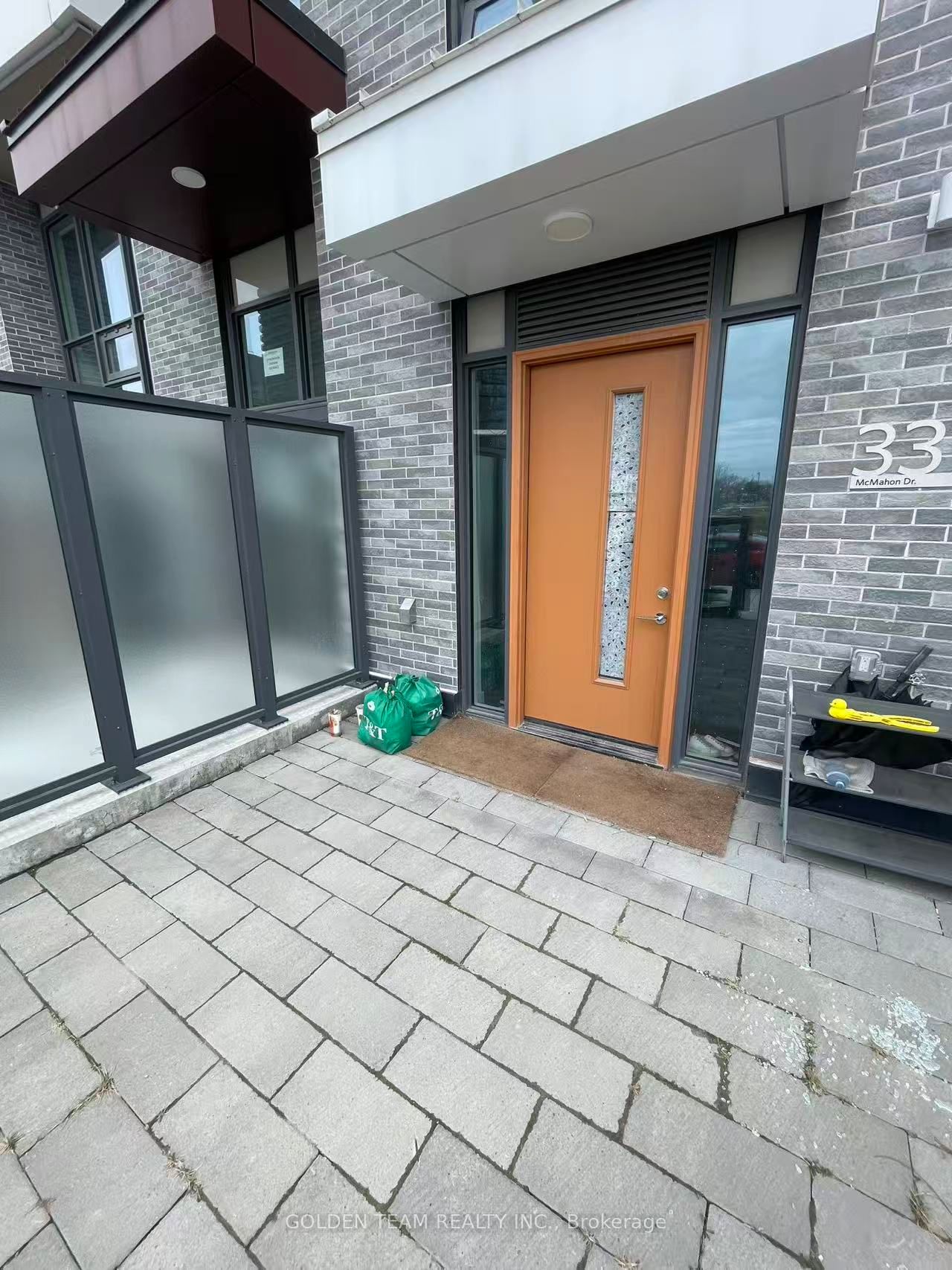 33 MCMAHON Drive 103, Toronto, ON M2K 0J2 photo 5