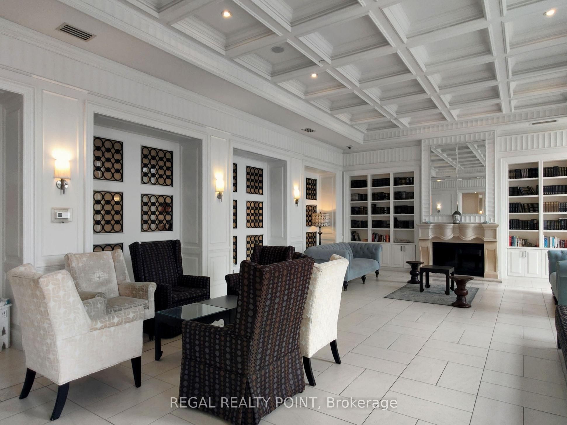 25 Greenview Avenue 2118, Toronto, ON M2M 1R2 photo 5
