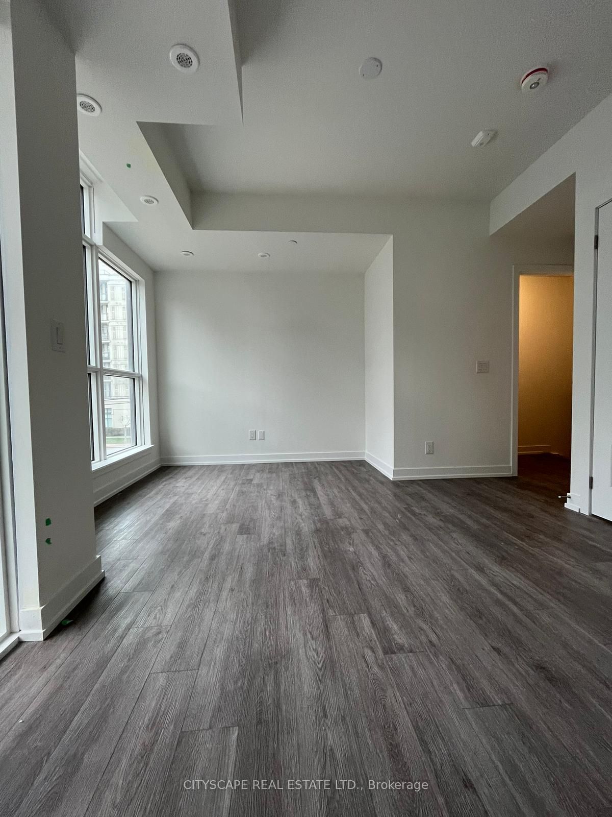 861 Sheppard Avenue W 9, Toronto, ON M3H 0E8 photo 3