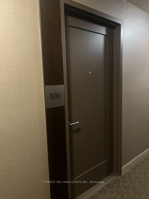 320 Tweedsmuir Avenue 509, Toronto, ON M5P 2Y3 photo 5