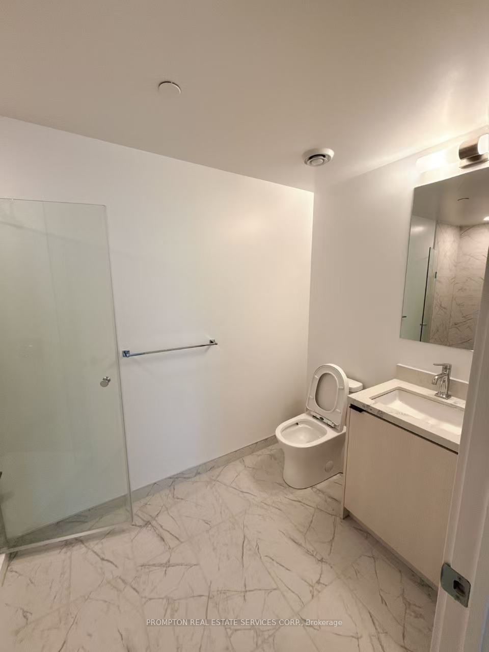 252 Church Street 3911, Toronto, ON M5B 0E6 photo 5