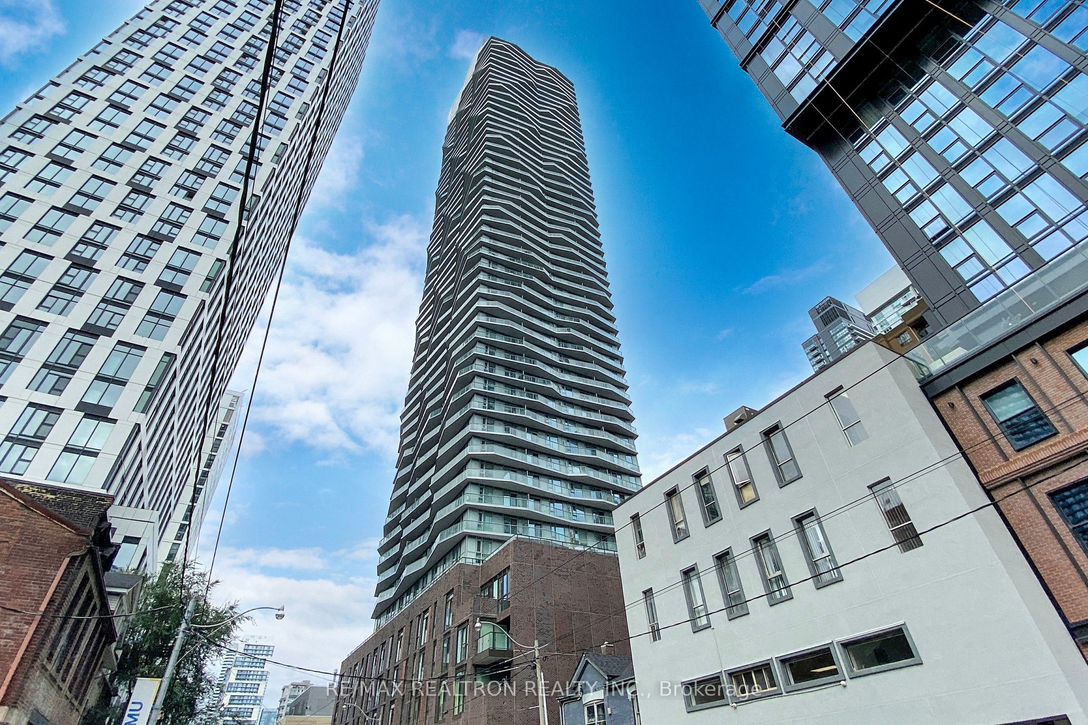 100 Dalhousie Street 414, Toronto, ON M5B 0C7