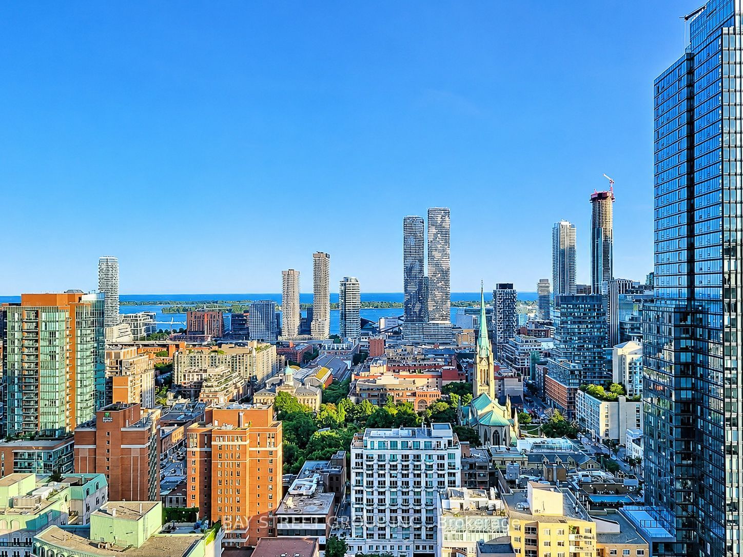 88 Queen Street E 2905, Toronto, ON M5C 0B6