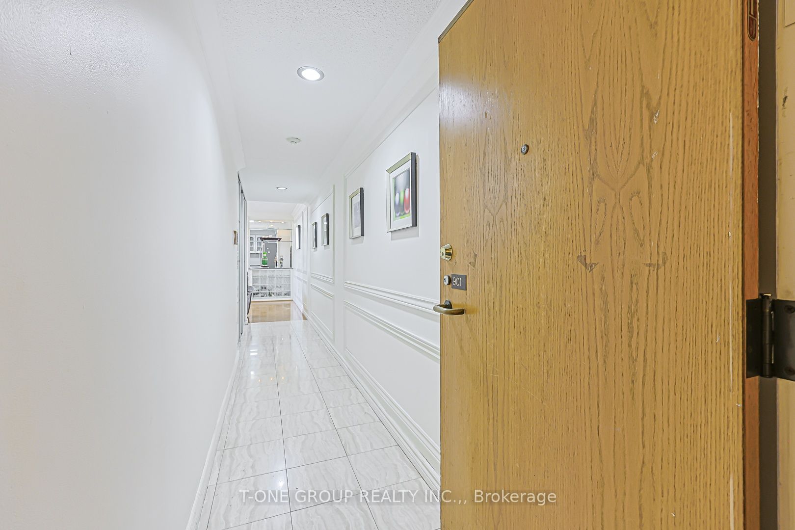 99 CAMERON Street 901, Toronto, ON M5T 3A2 photo 5