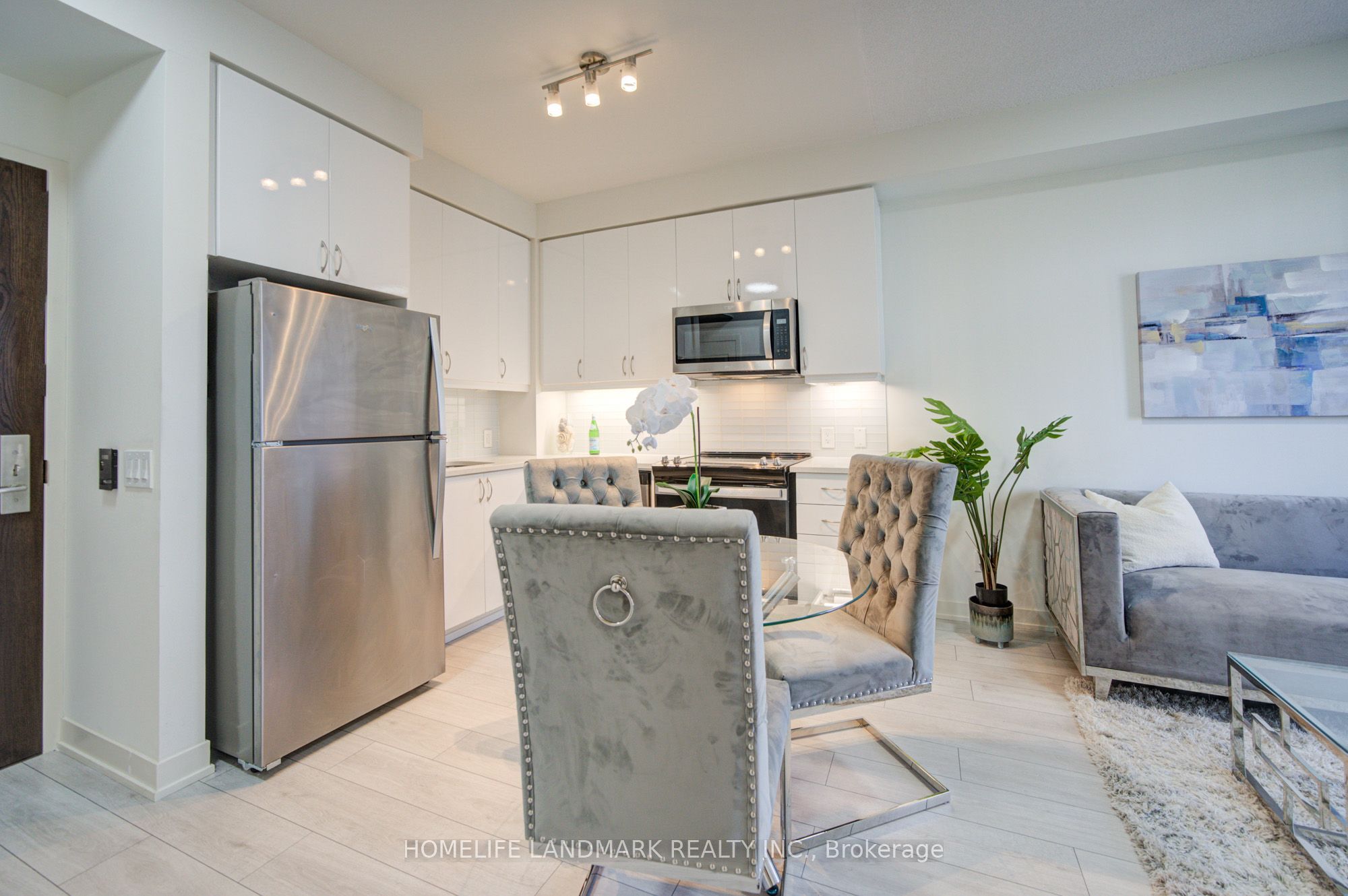 4955 yonge Street 818, Toronto, ON M2N 0L8 photo 3