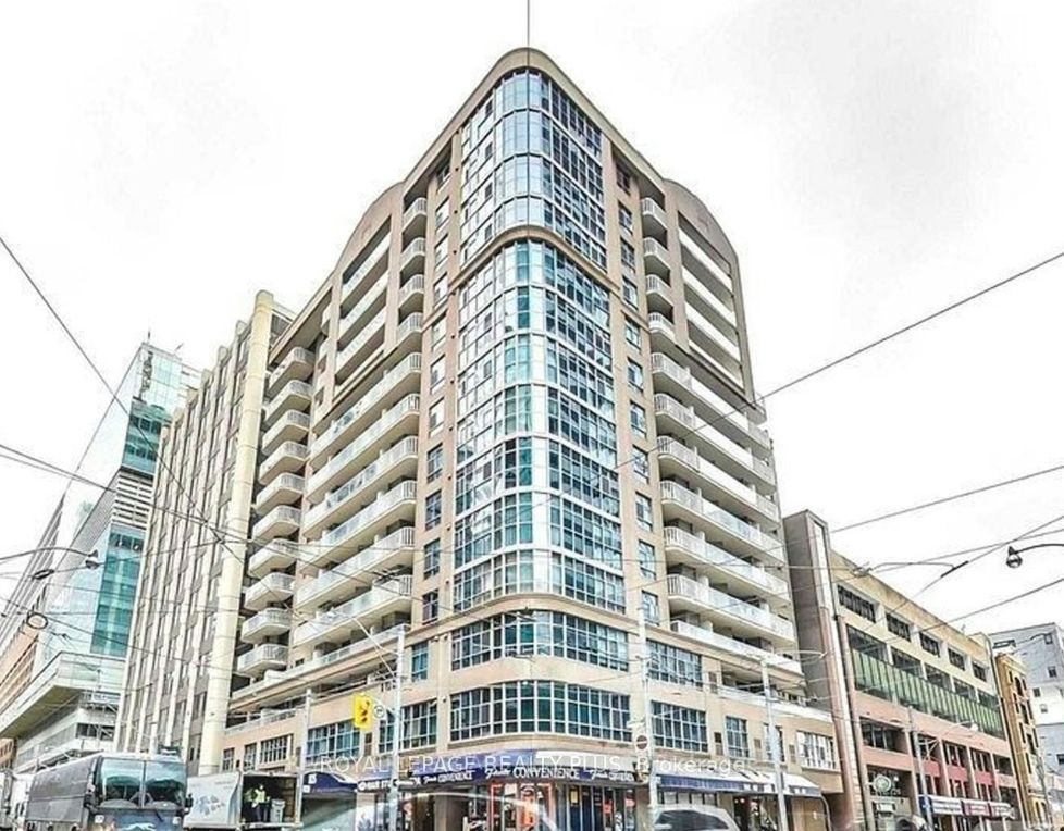 105 Victoria Street 607, Toronto, ON M5C 3B4