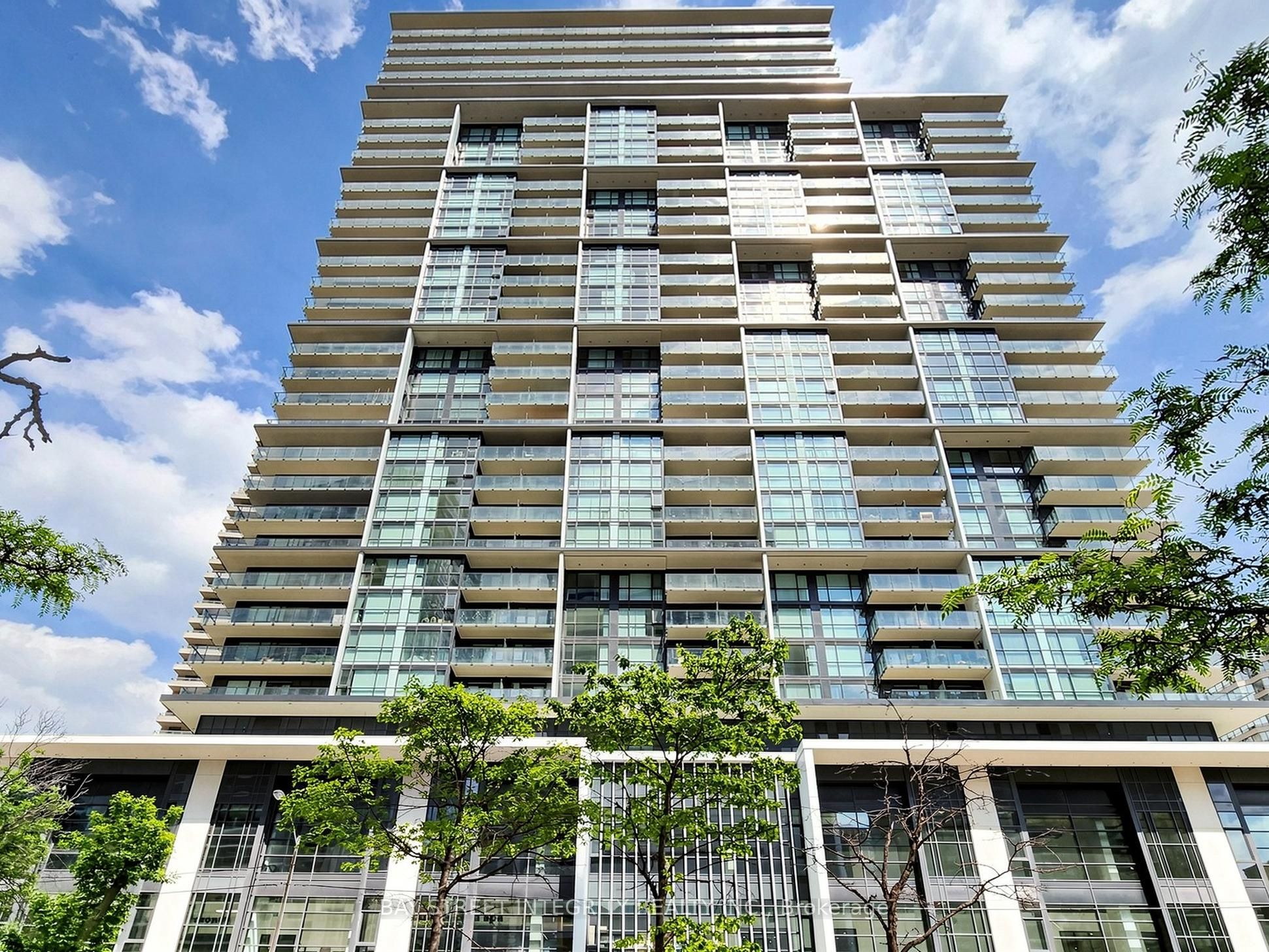 4955 Yonge Street 1616, Toronto, ON M2N 0L8 photo 3