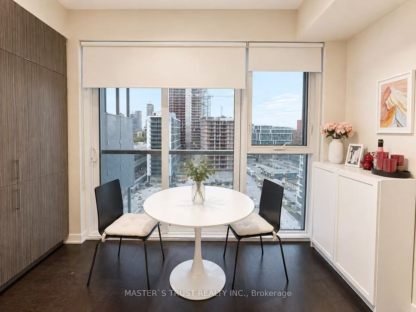 20 Richardson Street 1005, Toronto, ON M5A 0S6 photo 2