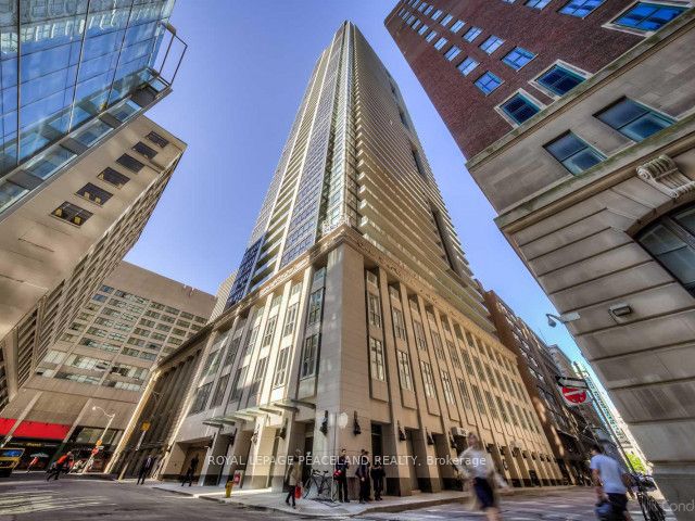70 Temperance Street 809, Toronto, ON M5H 4E8