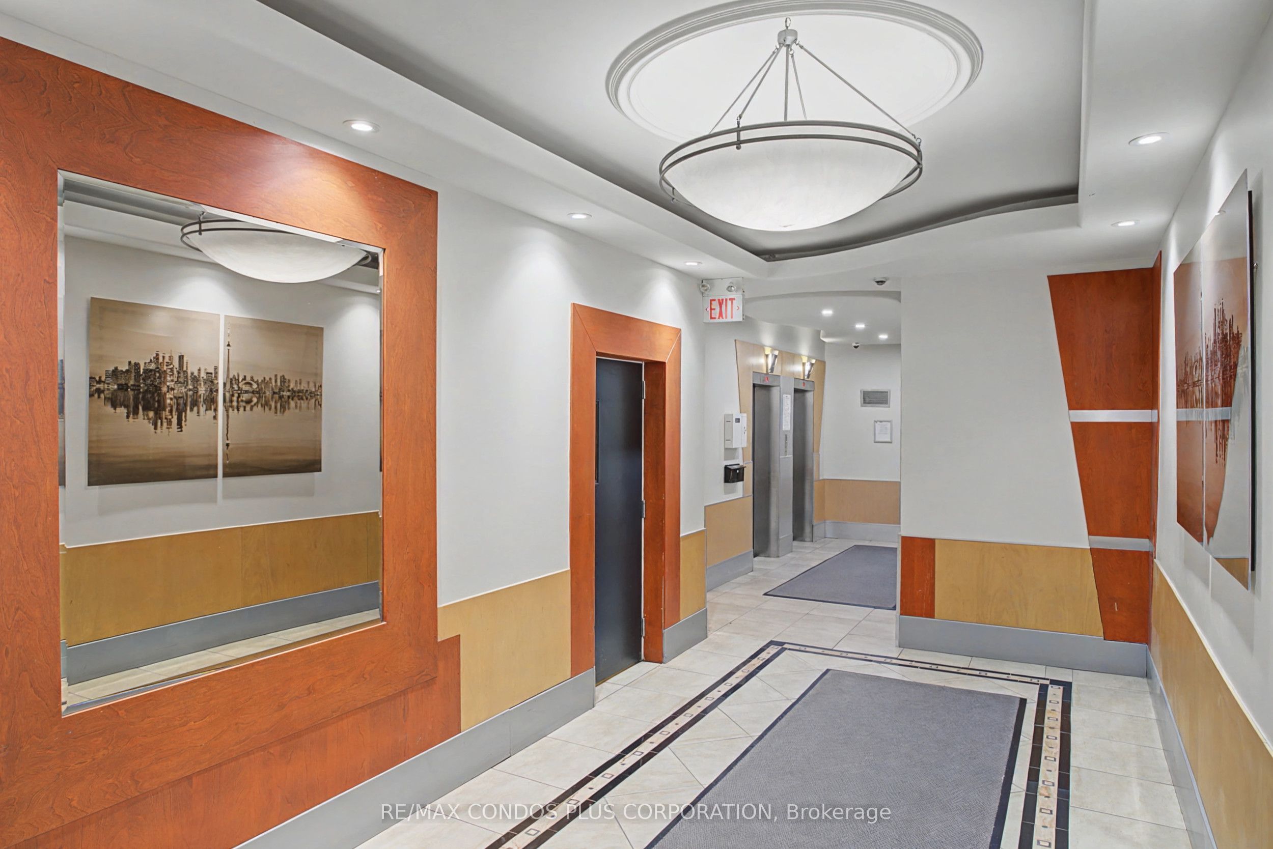 5949 Yonge Street 208, Toronto, ON M2M 3V8 photo 3