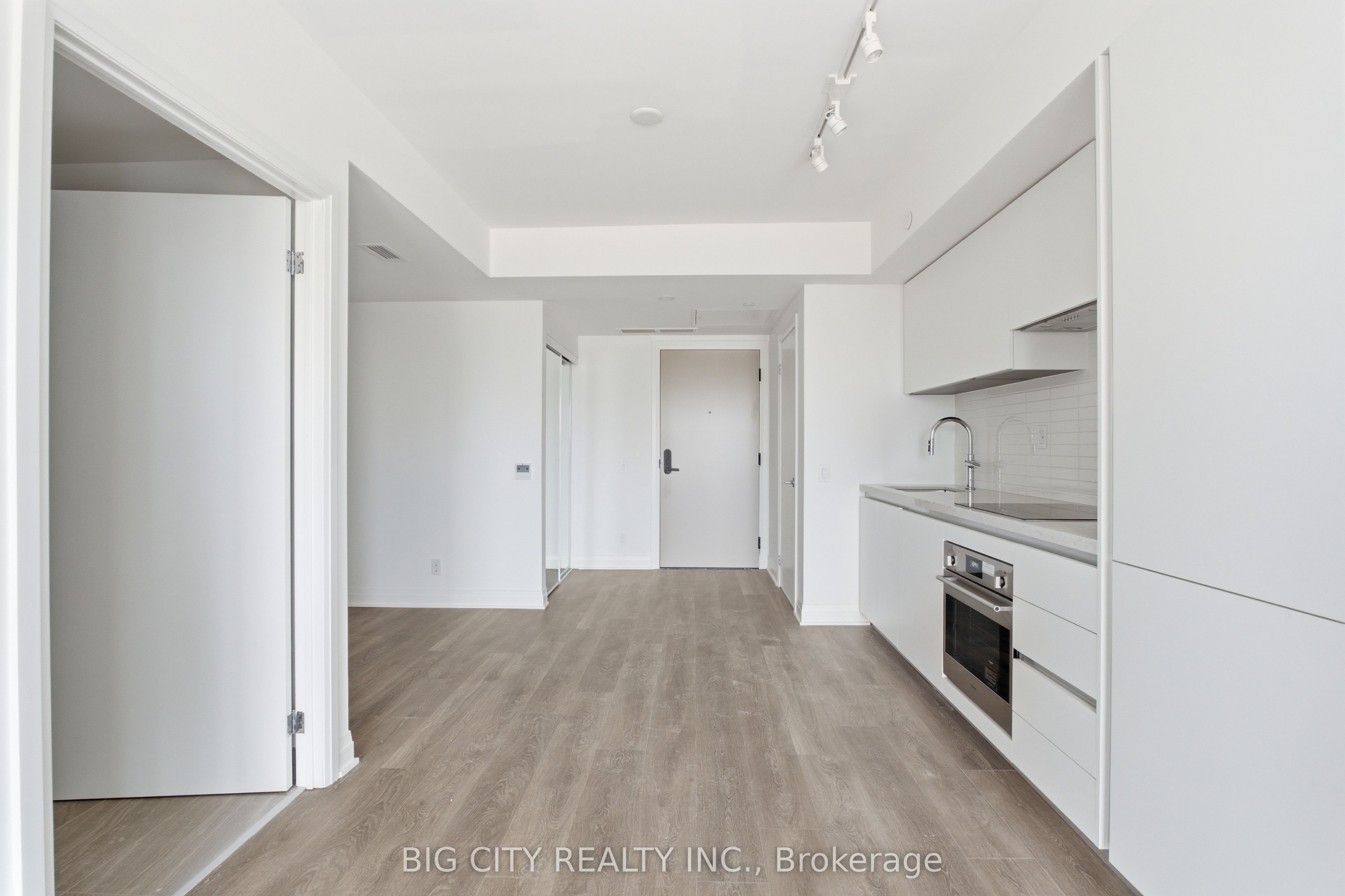 25 Frederick Todd Way 1109, Toronto, ON M4G 0E8 photo 5