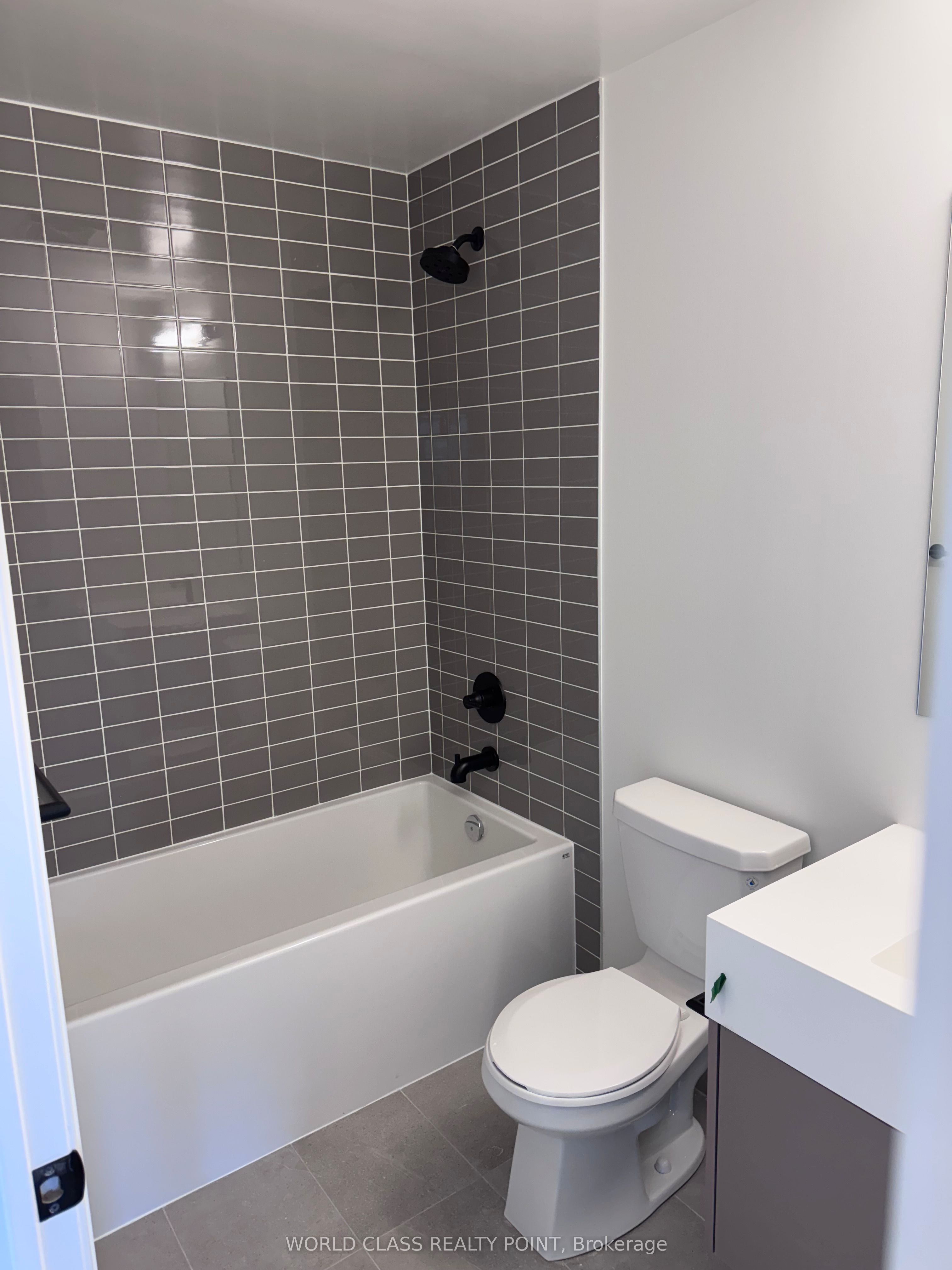 280 Dundas Street W 2012, Toronto, ON M5T 0E3 photo 5