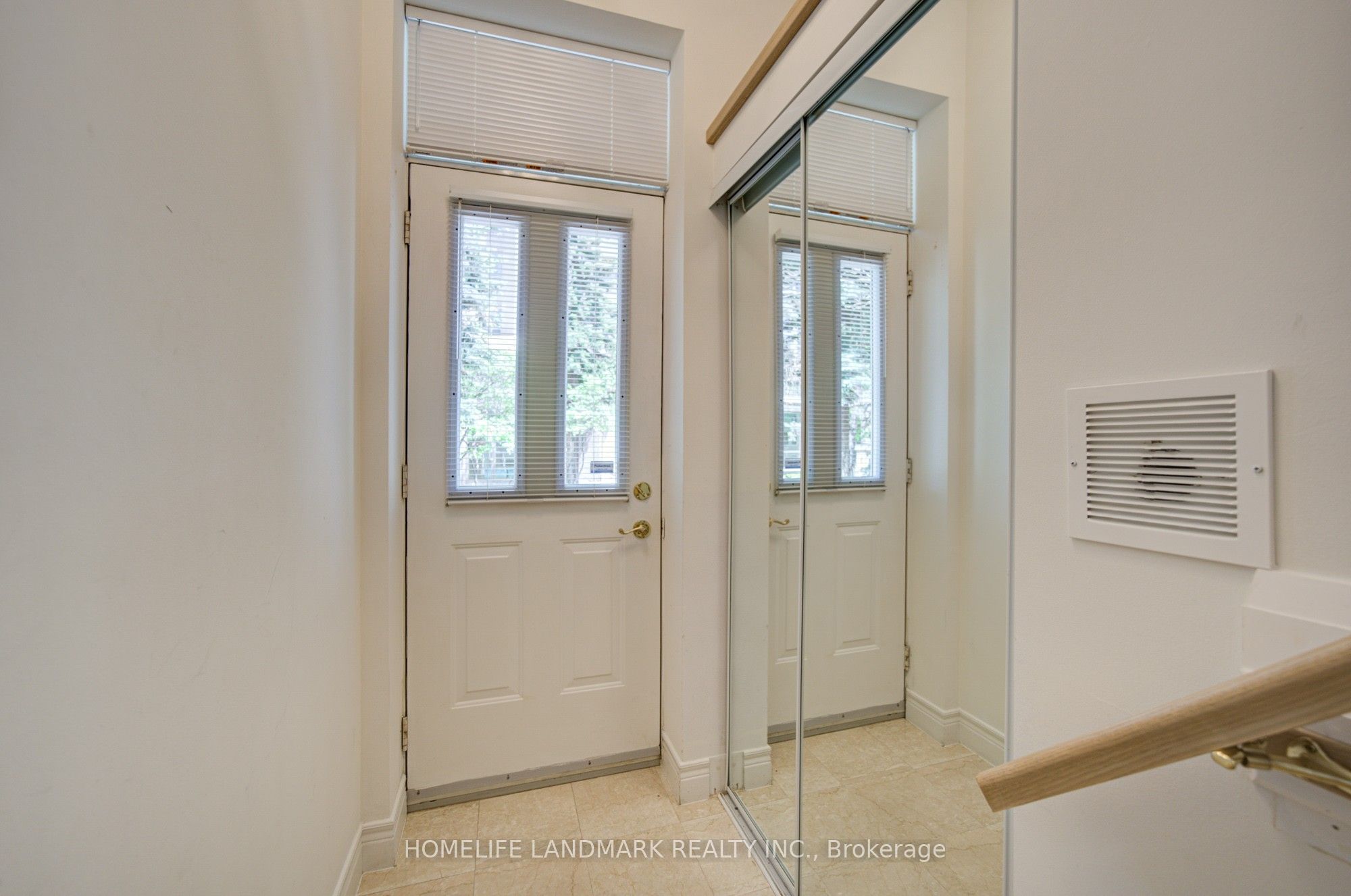 5418 Yonge Street 106, Toronto, ON M2N 6X4 photo 5