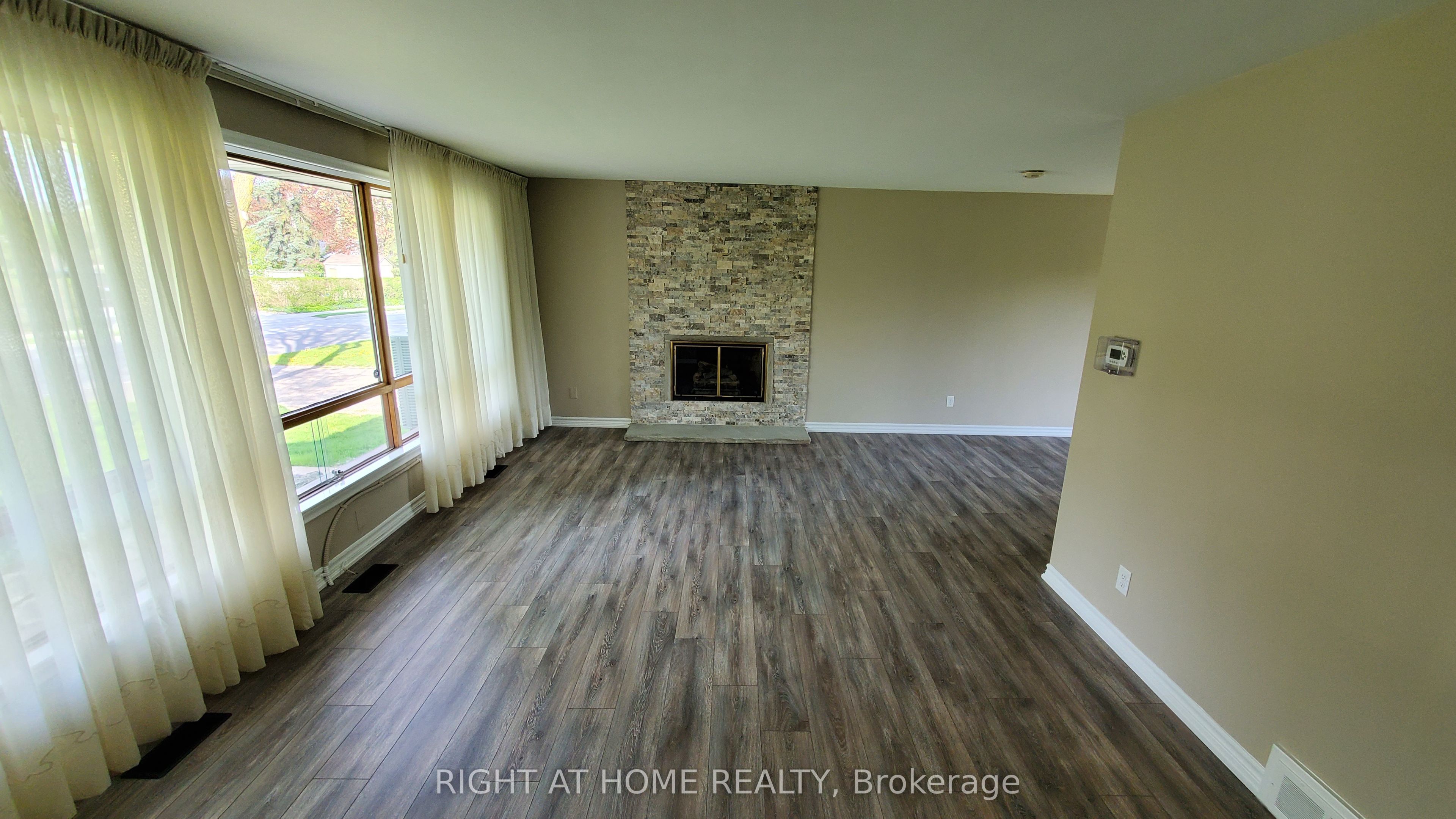 169 Yorkview Drive 1, Toronto, ON M2R 1K2 photo 5