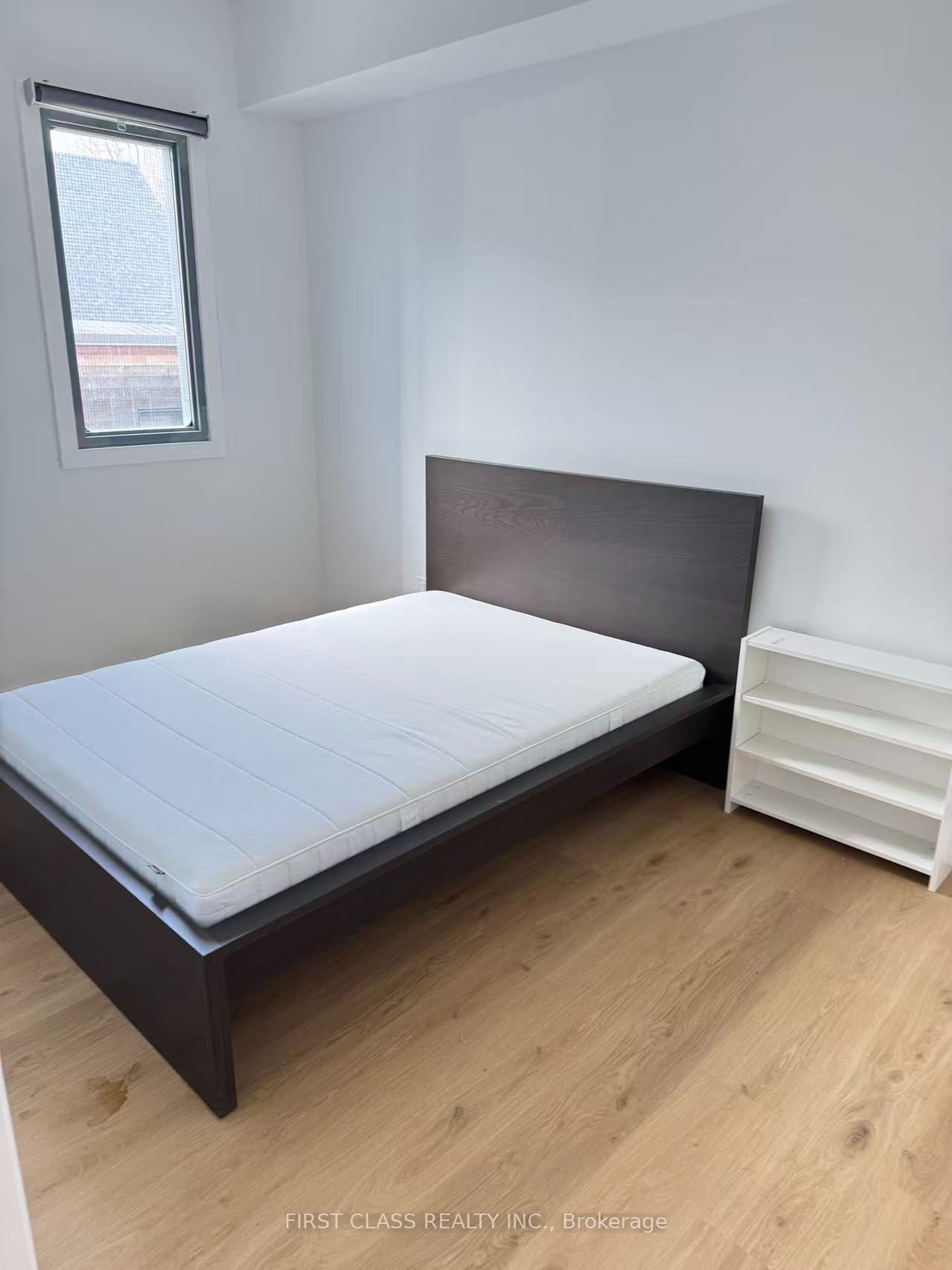 364 Huron Street 205, Toronto, ON M5S 2G4 photo 3