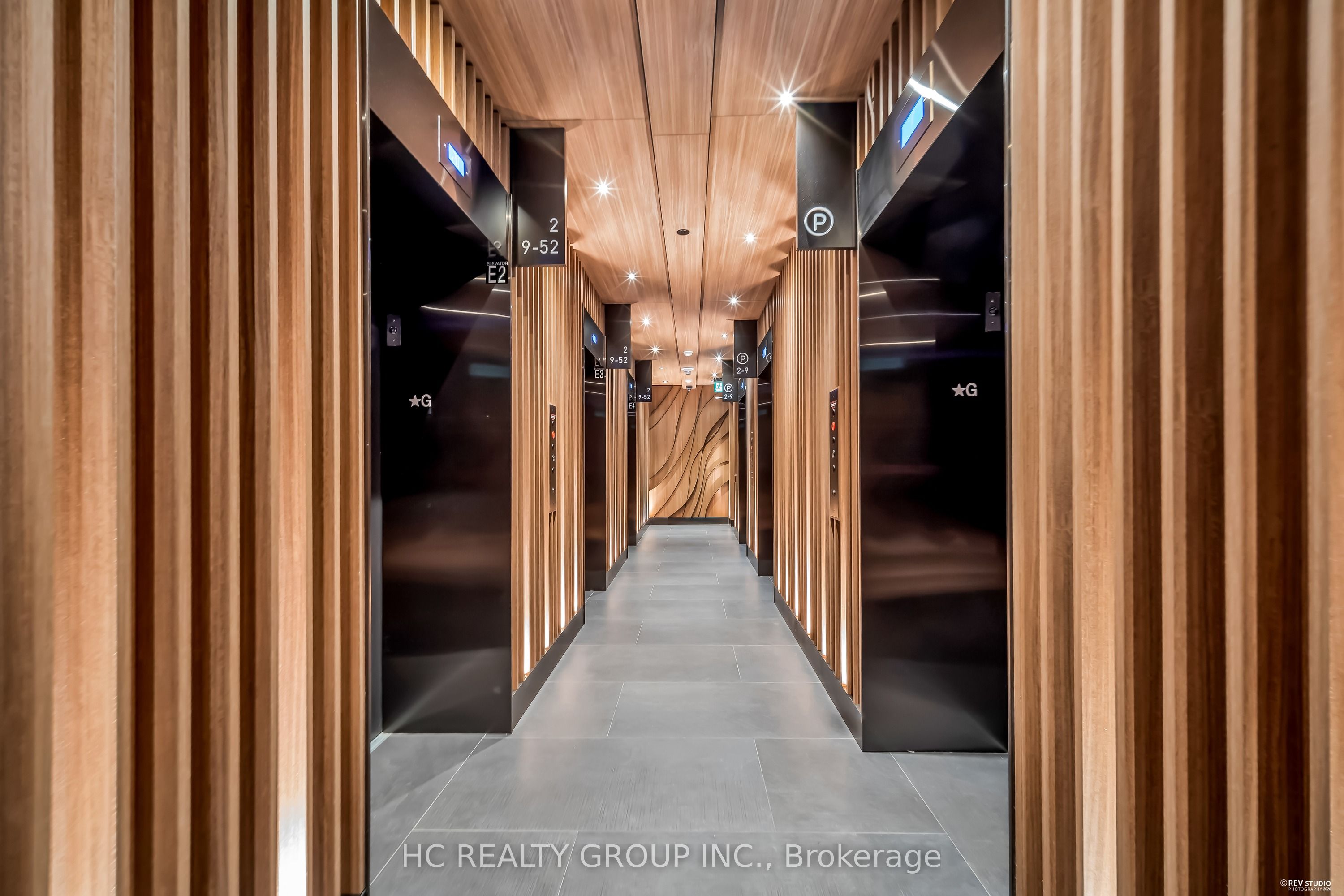 55 Charles Street E 1805, Toronto, ON M4Y 0J1 photo 5