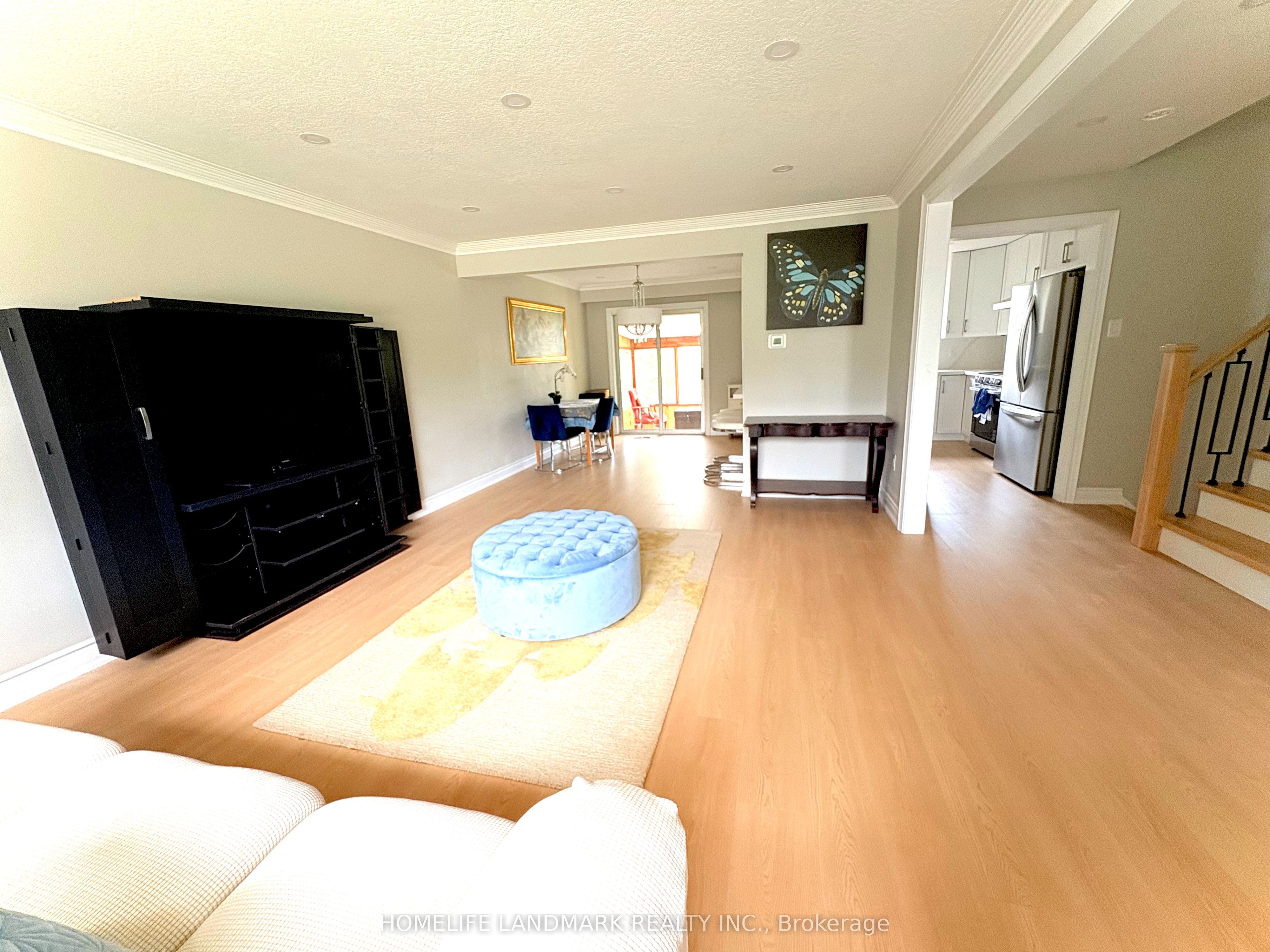 46 Bowerbank Drive, Toronto, ON M2M 1Z8 photo 2