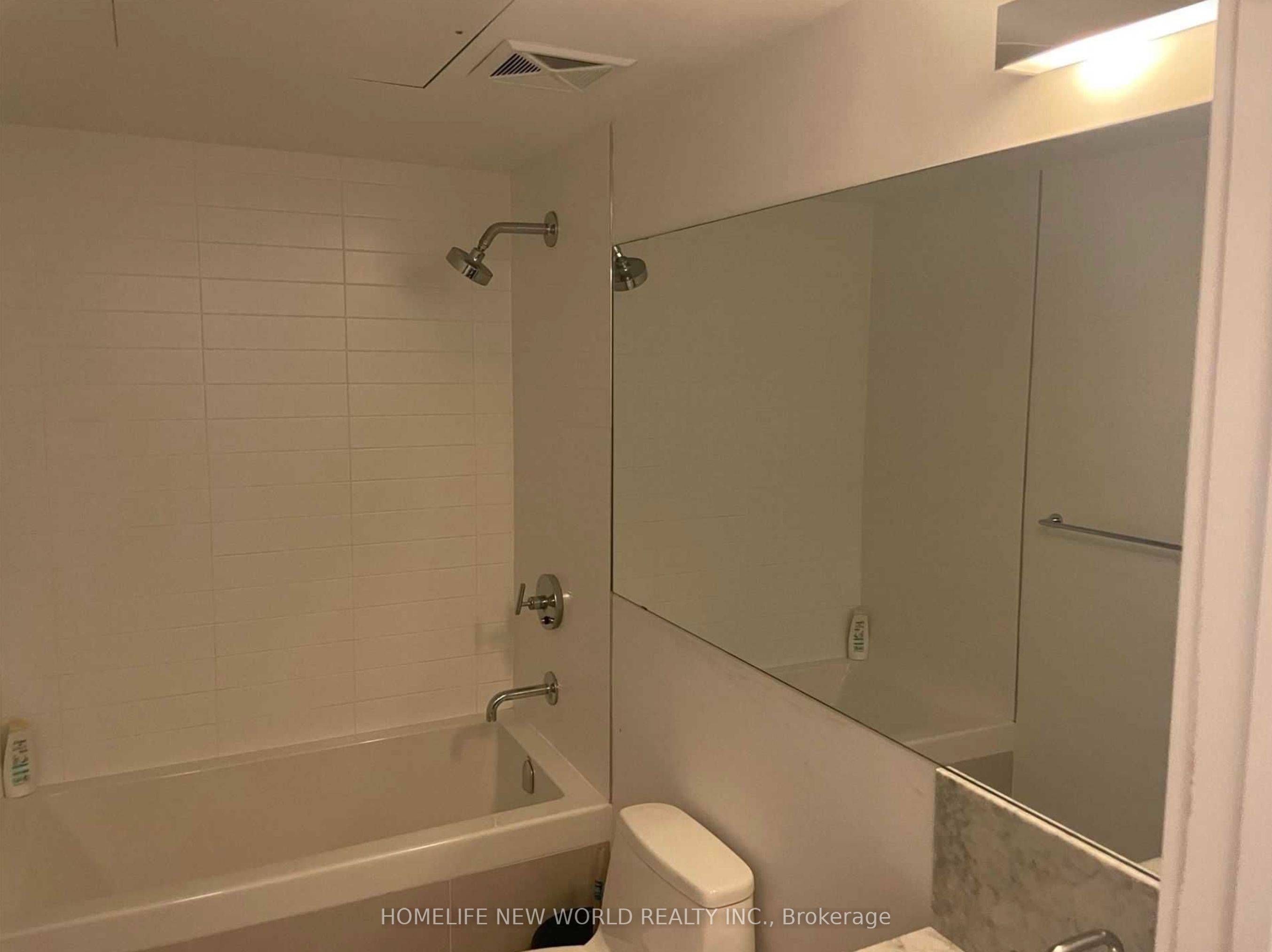 57 St Joseph Street 1207, Toronto, ON M5S 0C5 photo 4