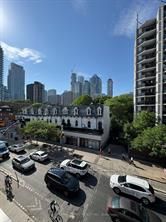 81 Wellesley Street E 306, Toronto, ON M4Y 0C5 photo 2