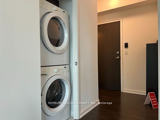 11 Bogert Avenue 1208, Toronto, ON M2N 0H4 photo 4