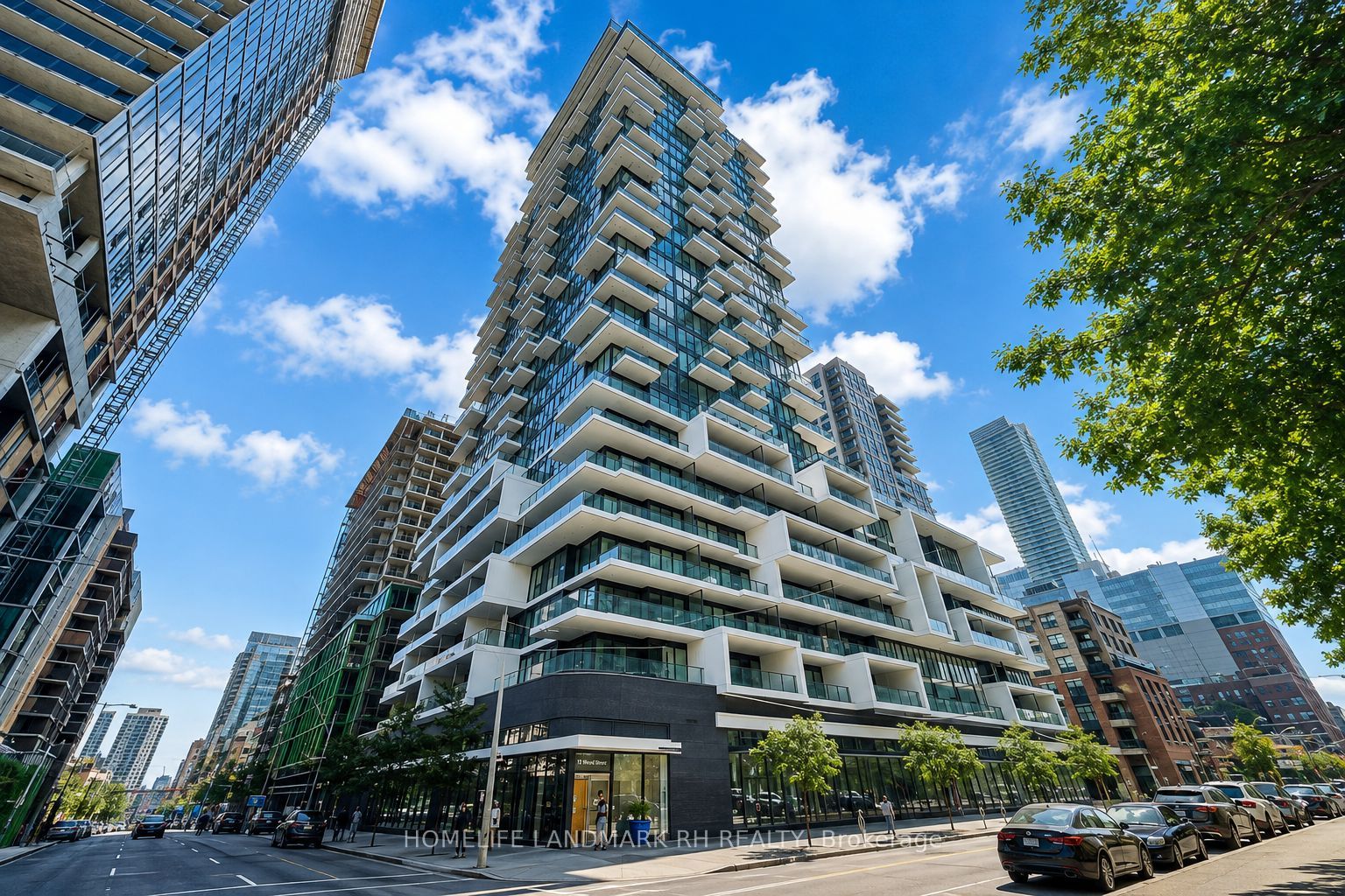 77 Shuter Street 2808, Toronto, ON M5B 0B8